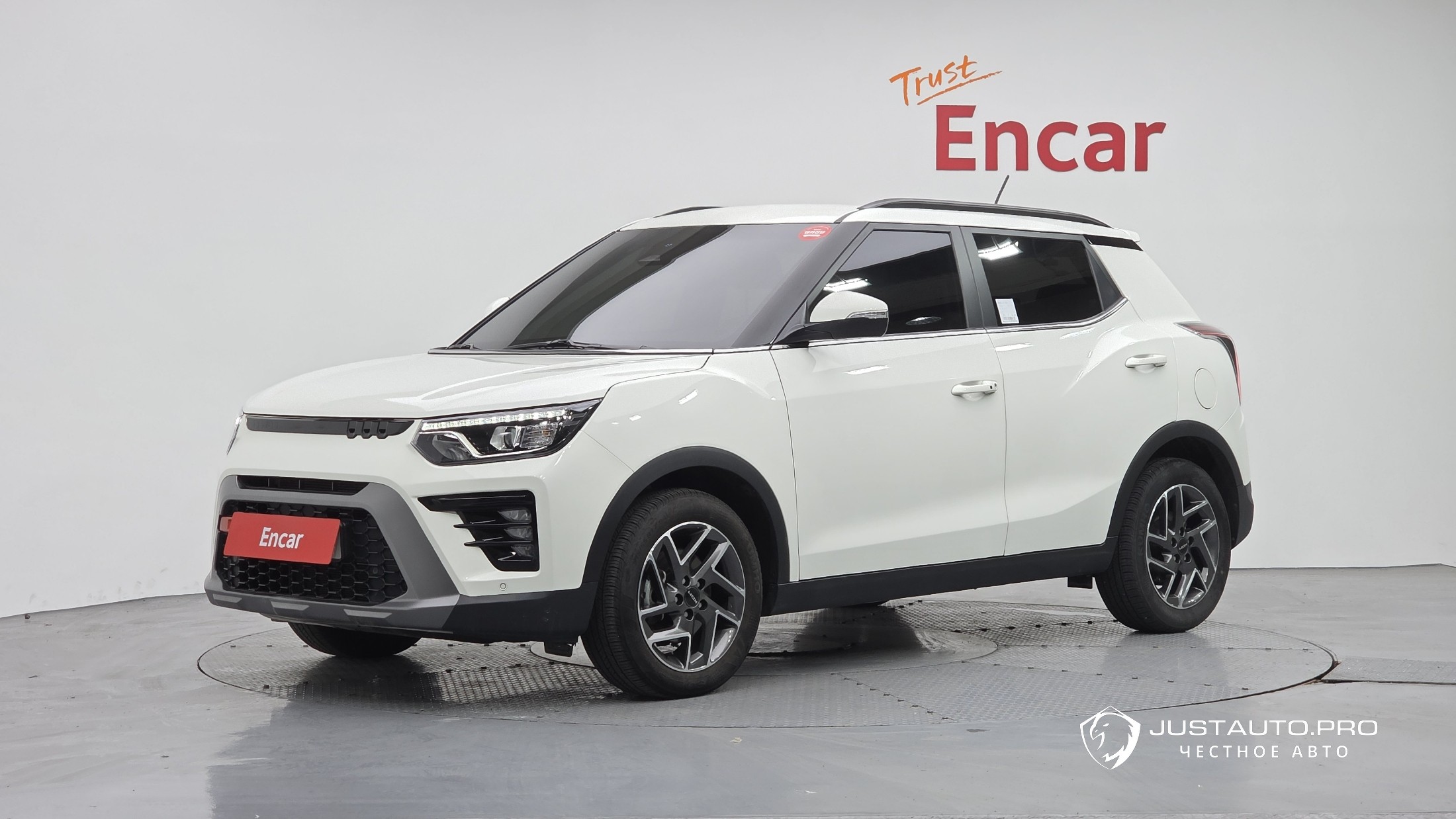 Автомобиль KG_Mobility_Ssangyong TIBOLI