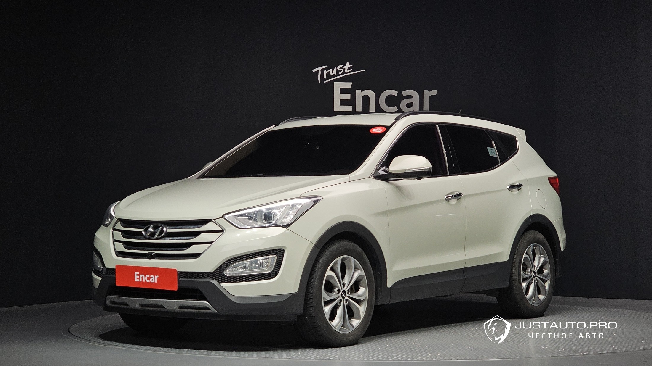 Автомобиль Hyundai Santafe