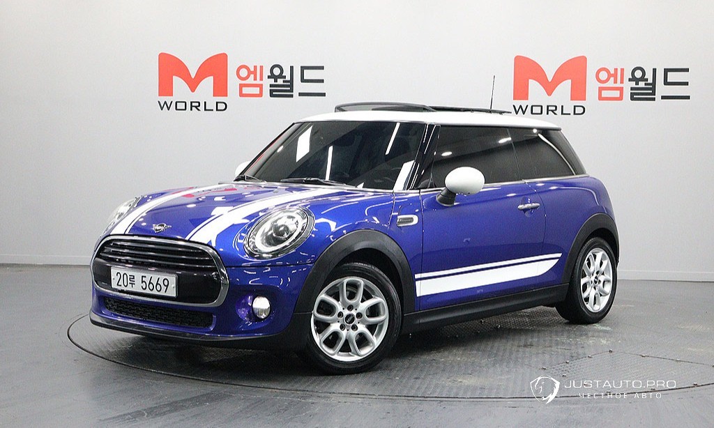 Автомобиль Mini Cooper
