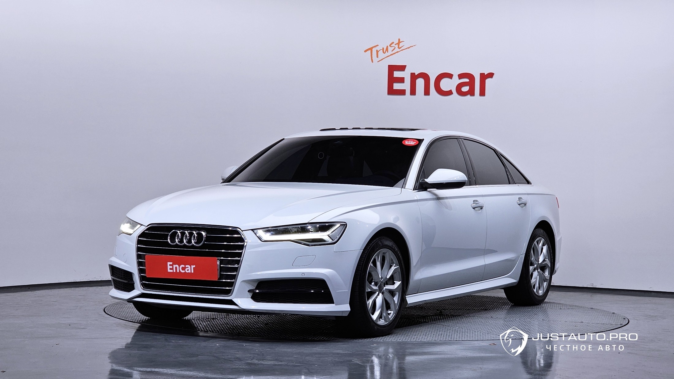 Автомобиль Audi A6