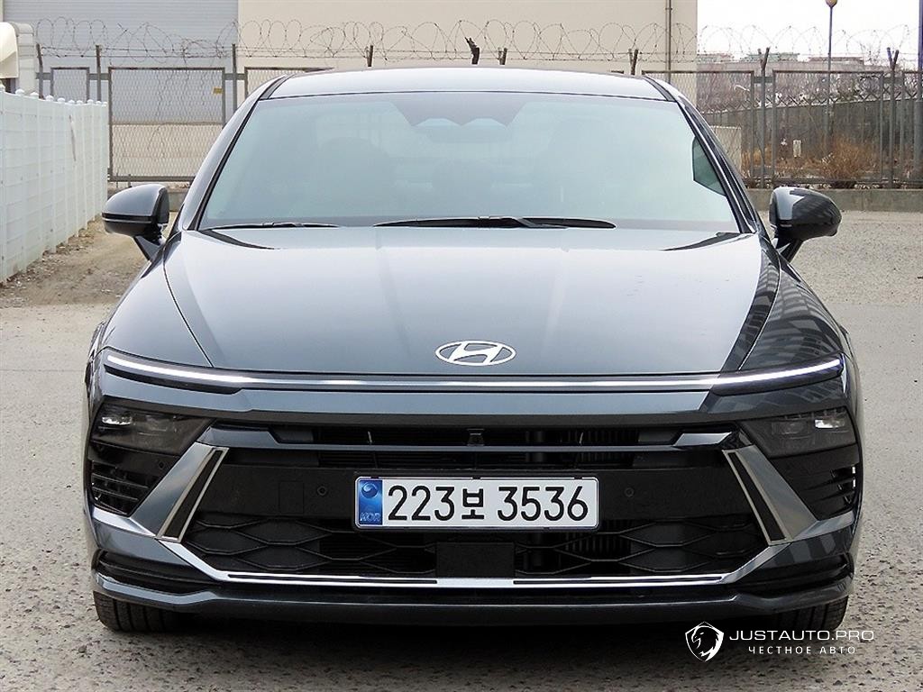 Автомобиль Hyundai Sonata