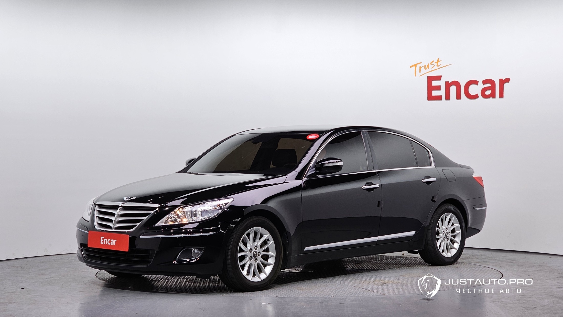 Автомобиль Hyundai Genesis