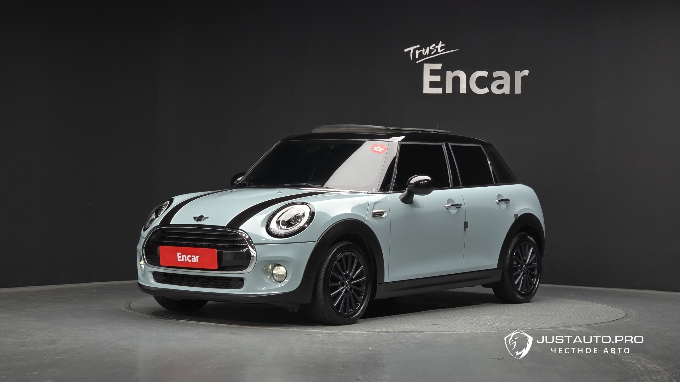 Автомобиль Mini Cooper