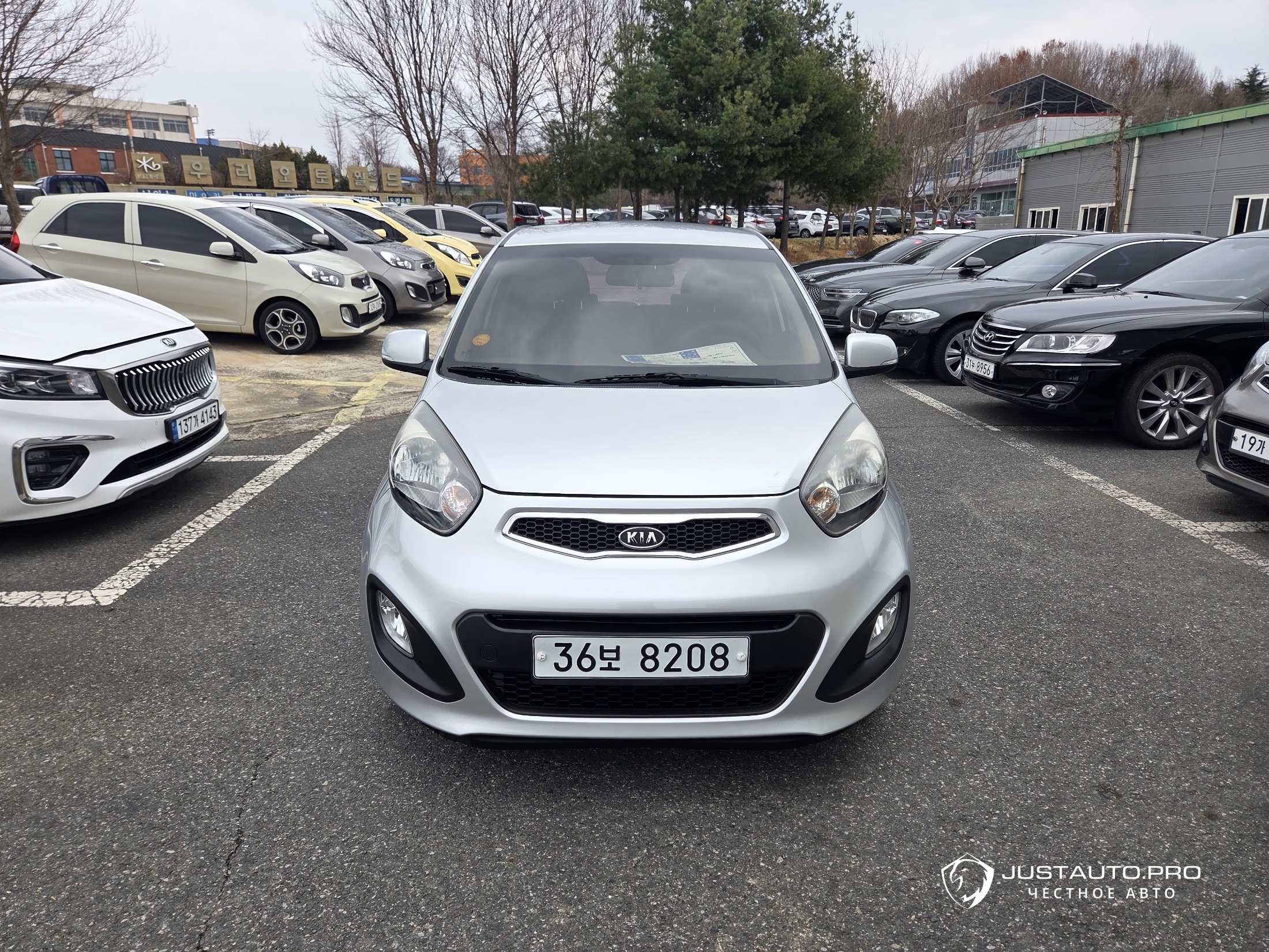 Автомобиль Kia morning