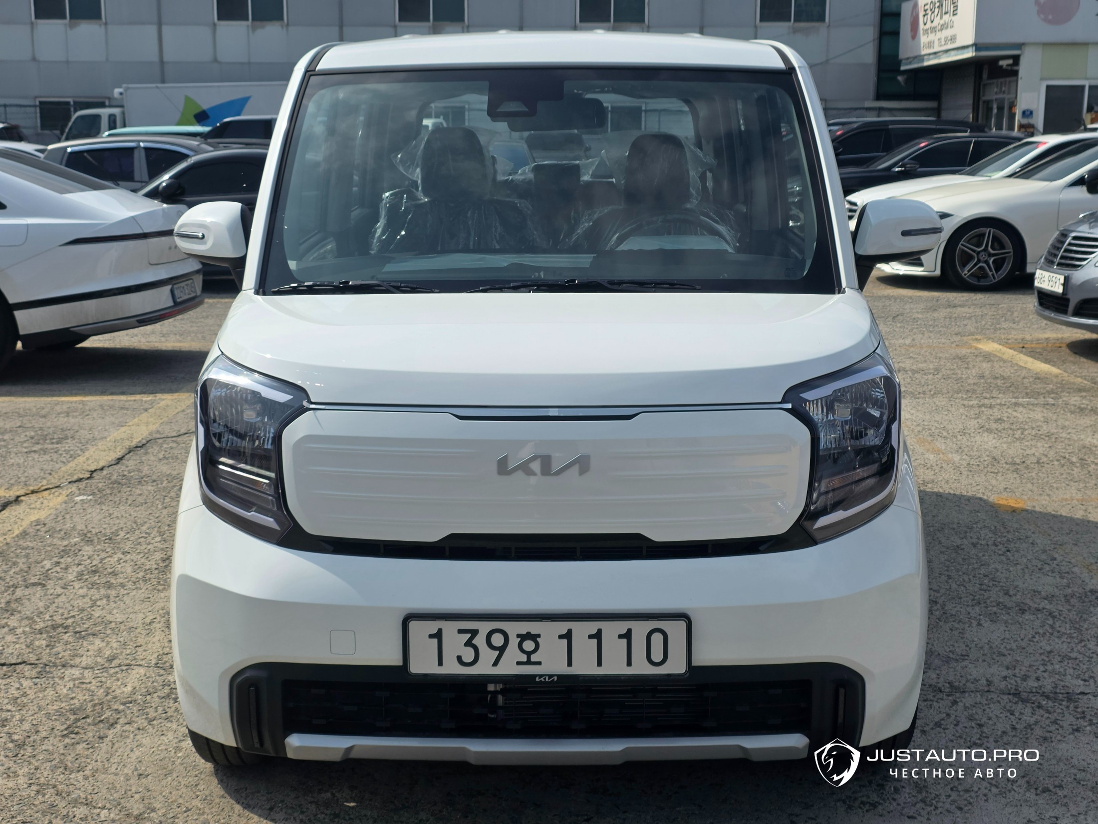 Автомобиль Kia RAY