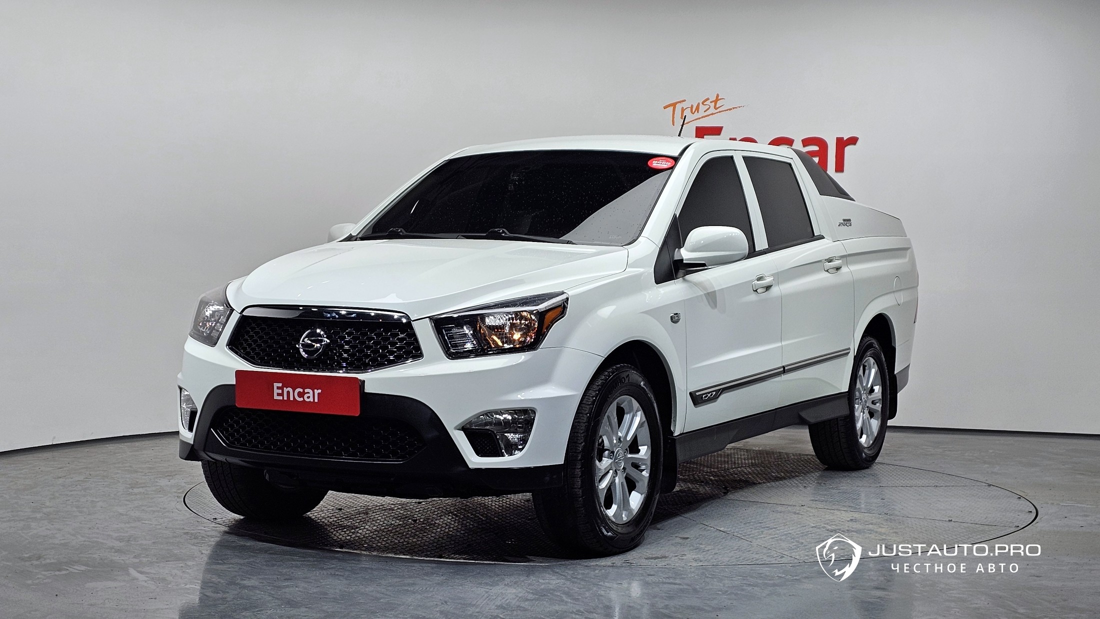 Автомобиль KG_Mobility_Ssangyong KORANDO