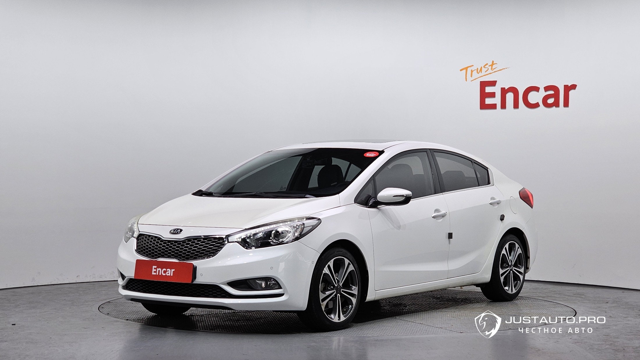 Автомобиль Kia K3