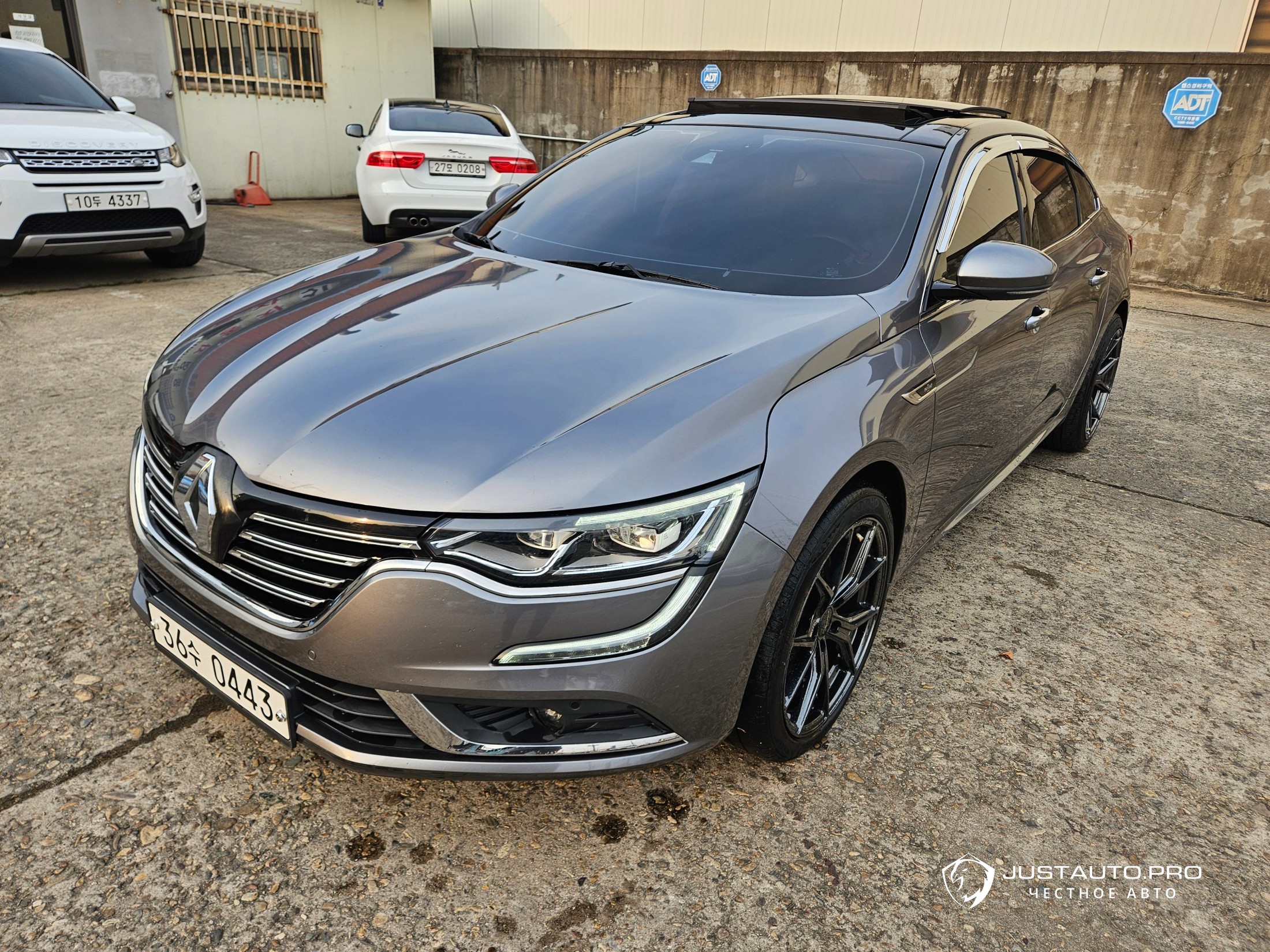 Автомобиль Renault-KoreaSamsung SM6