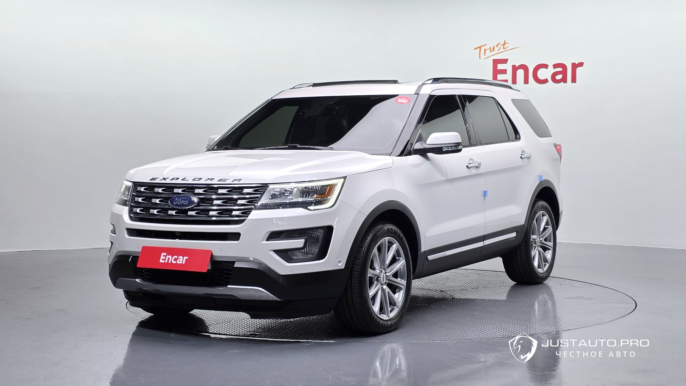 Автомобиль Ford Explorer