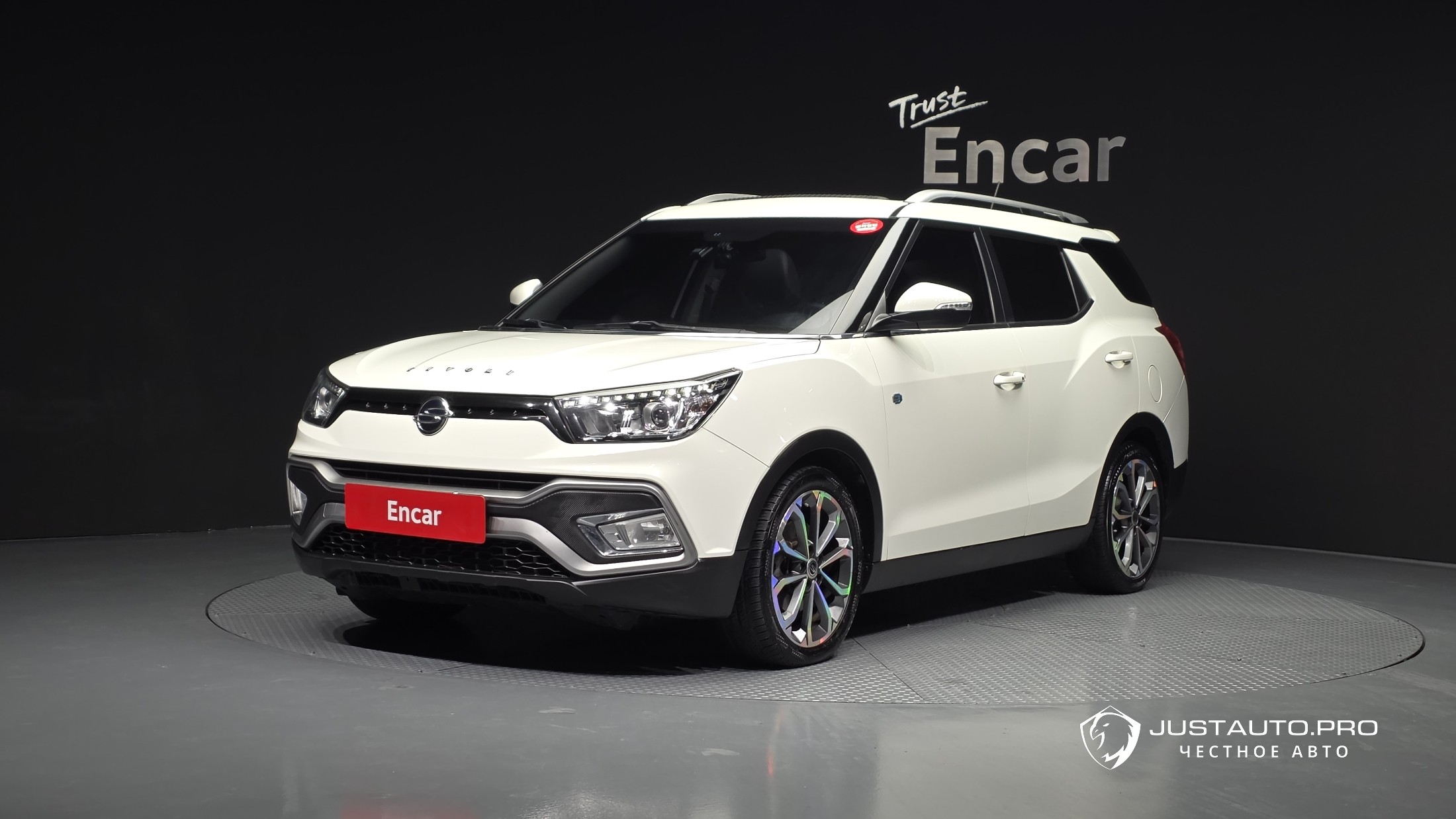 Автомобиль KG_Mobility_Ssangyong TIBOLI