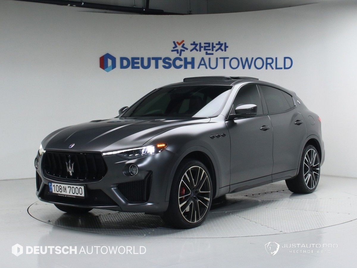 Автомобиль Maserati Levante