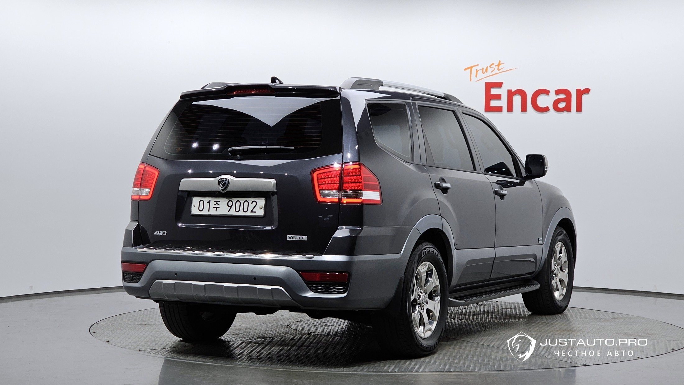 Автомобиль Kia Mohave