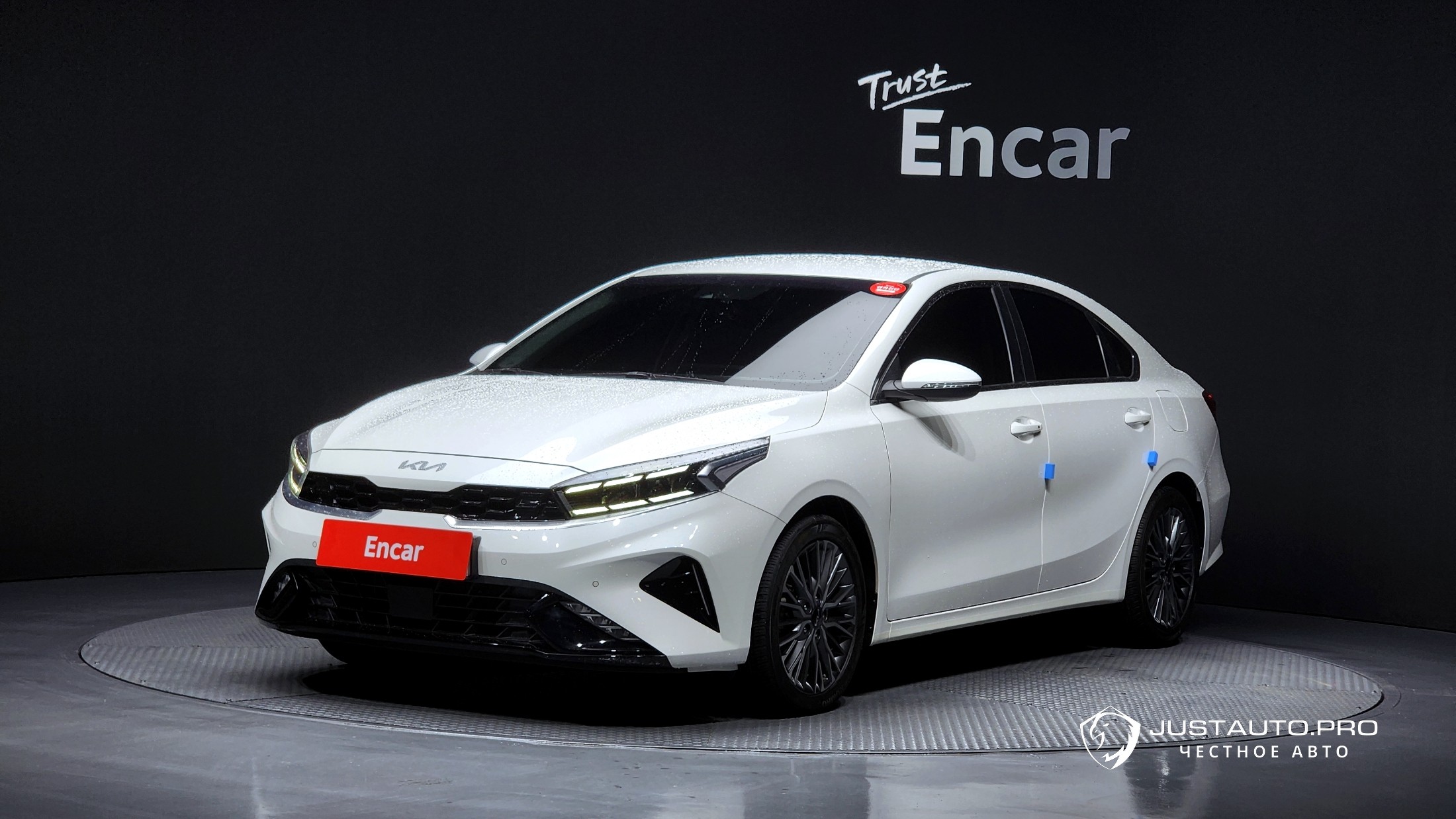 Автомобиль Kia K3