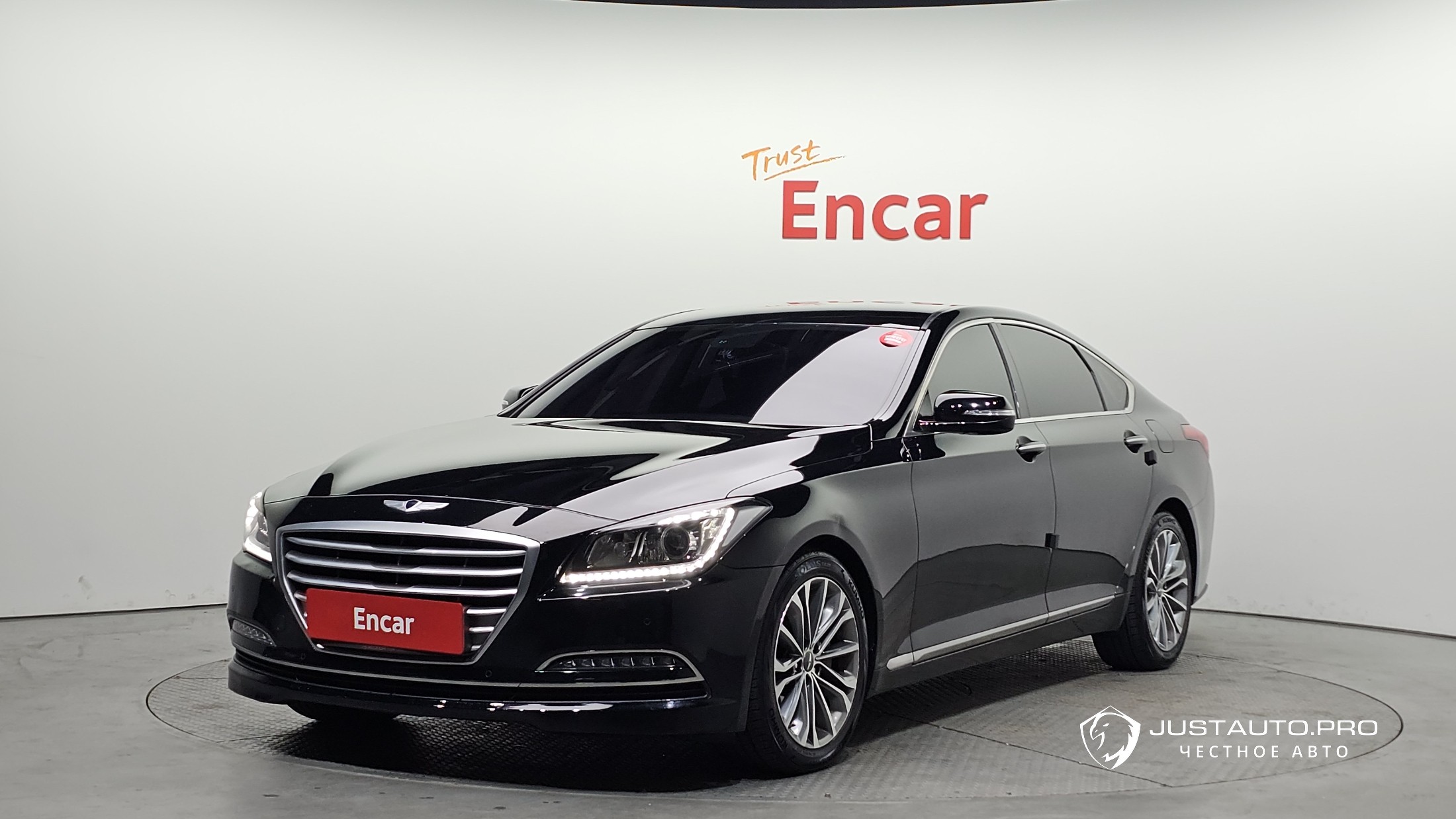 Автомобиль Hyundai Genesis