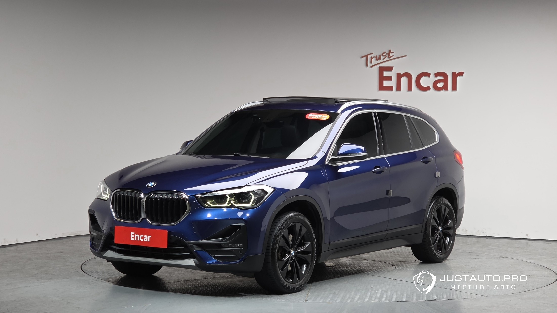 Автомобиль BMW X1