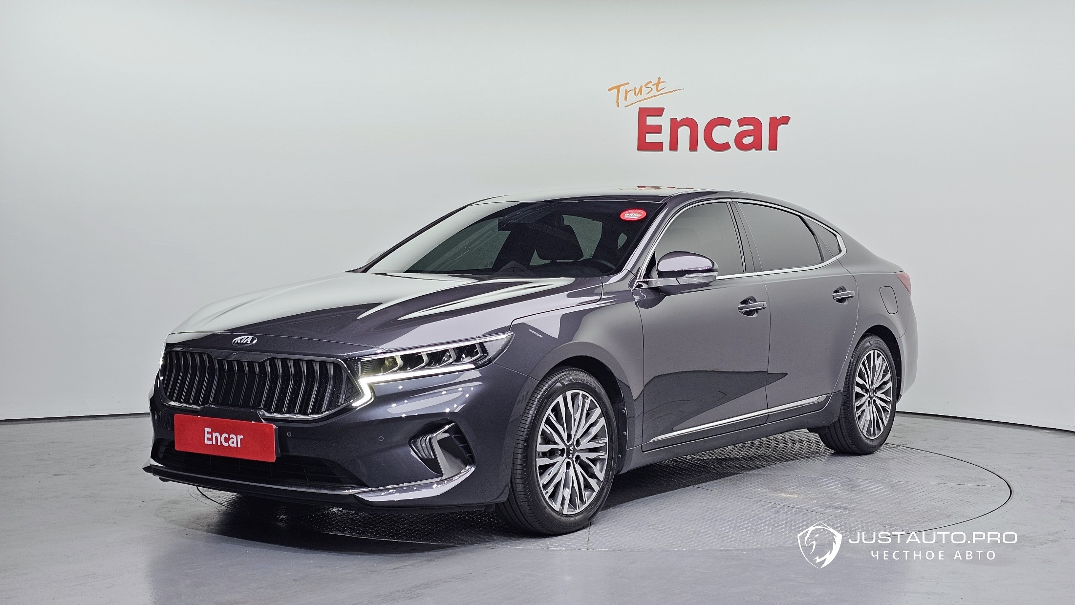 Автомобиль Kia K7