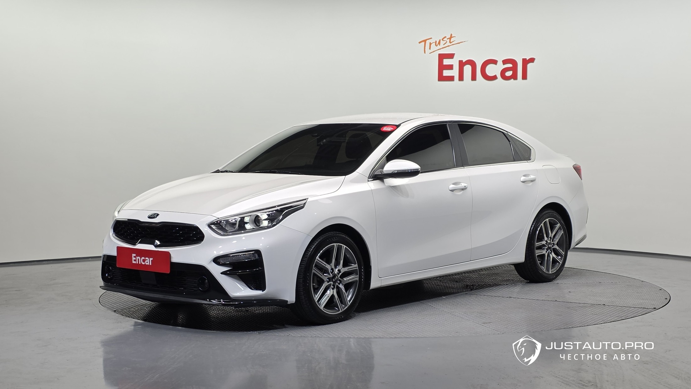 Автомобиль Kia K3