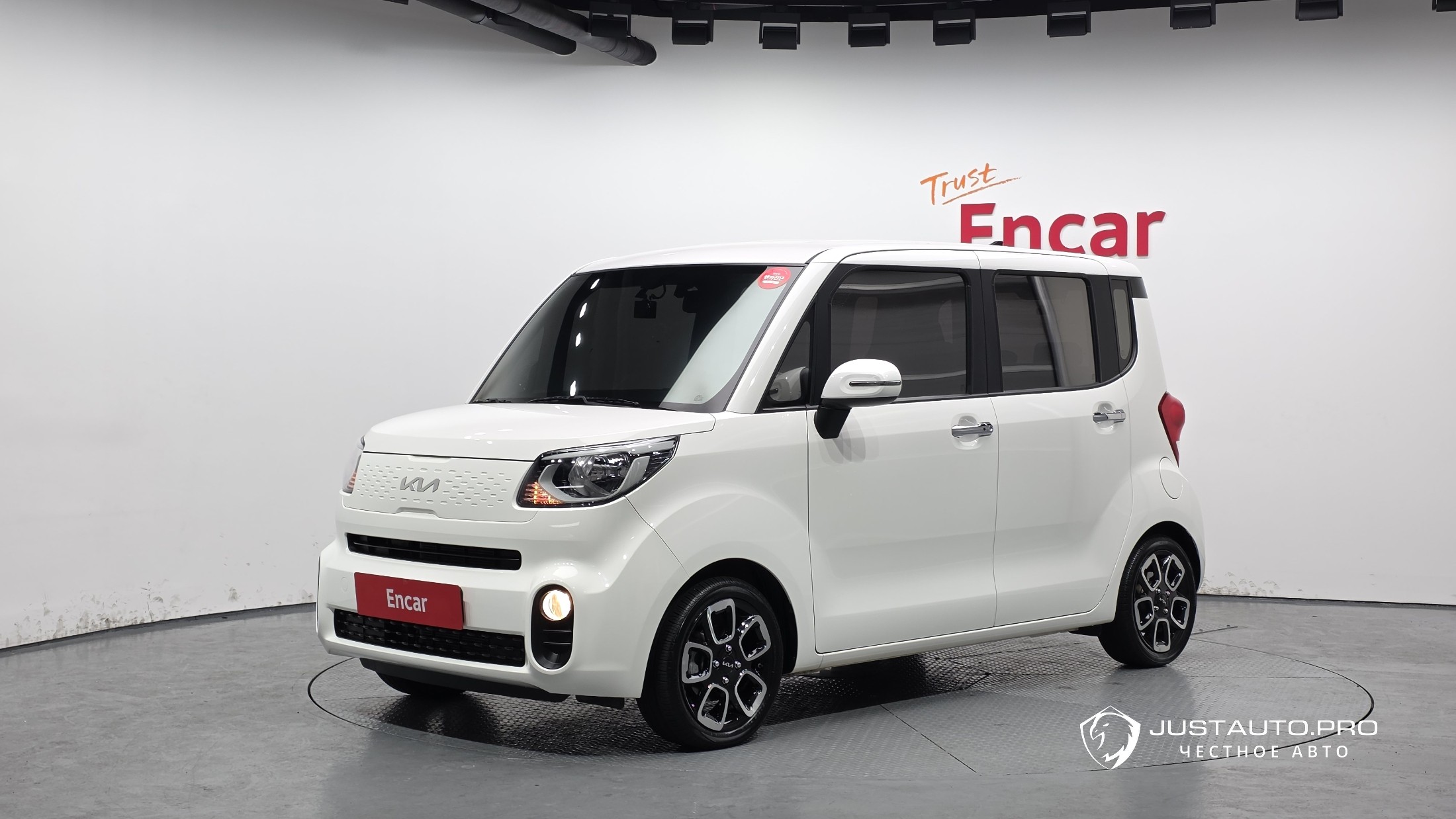 Автомобиль Kia RAY