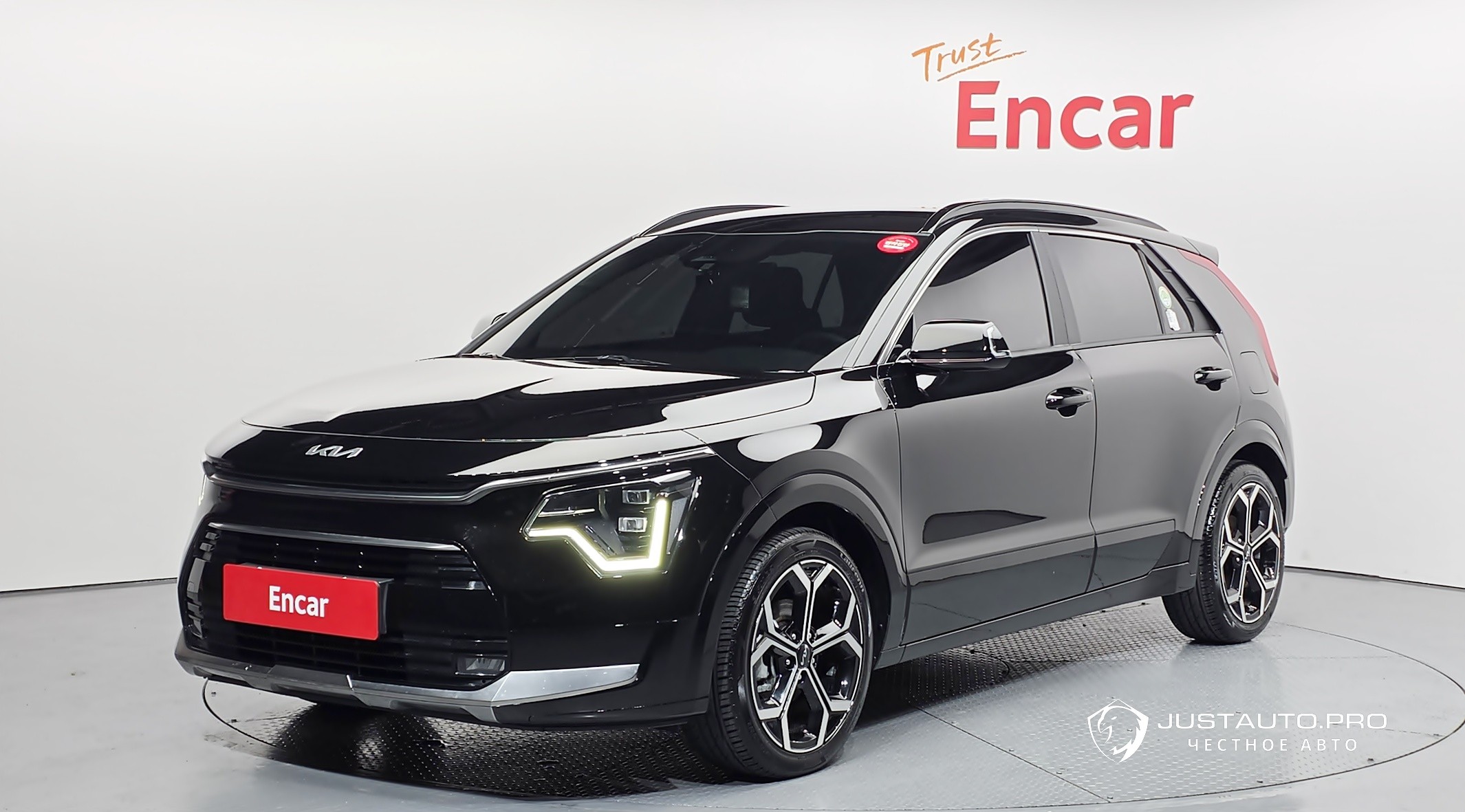 Автомобиль Kia Niro