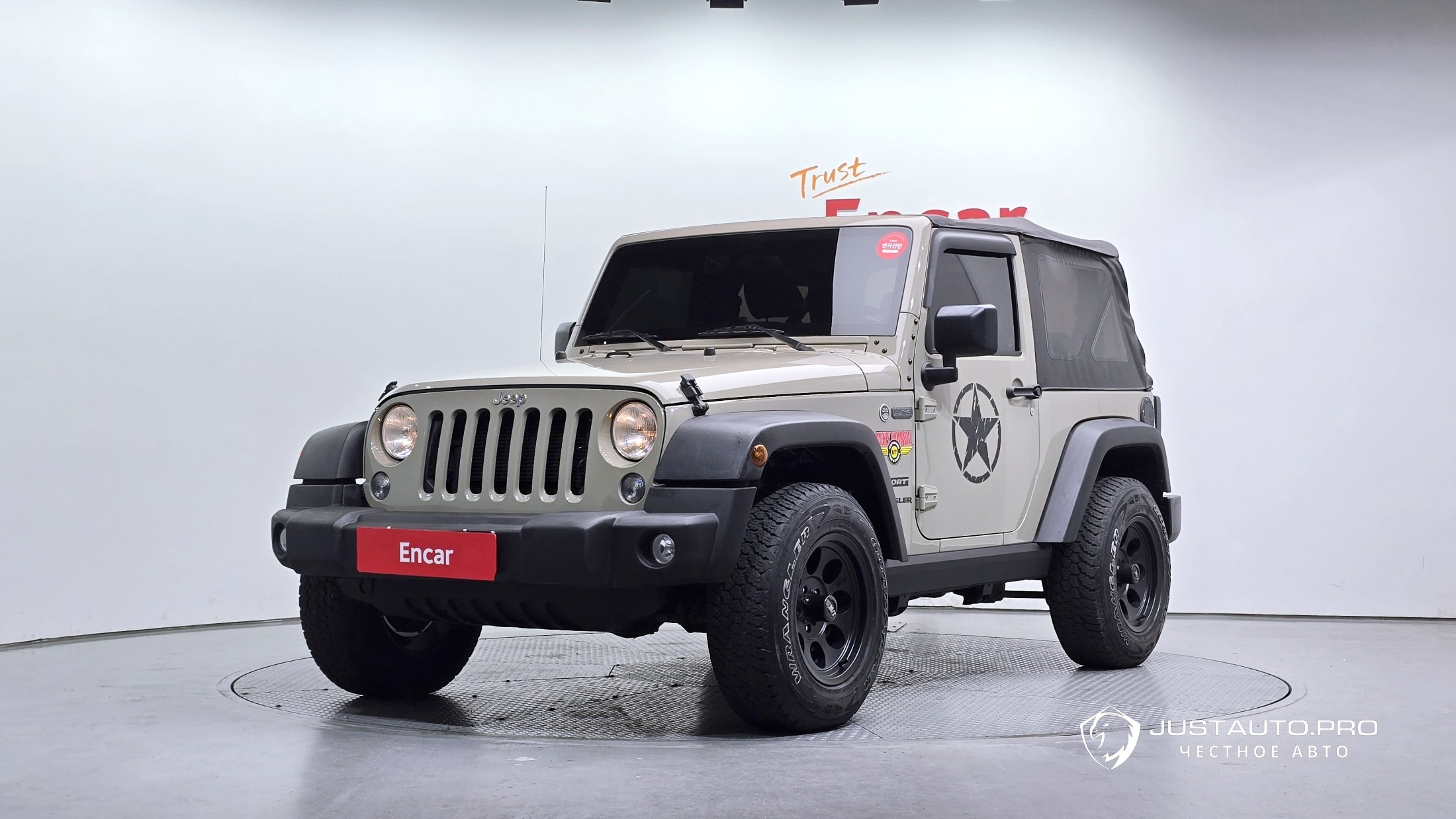 Автомобиль Jeep Wrangler
