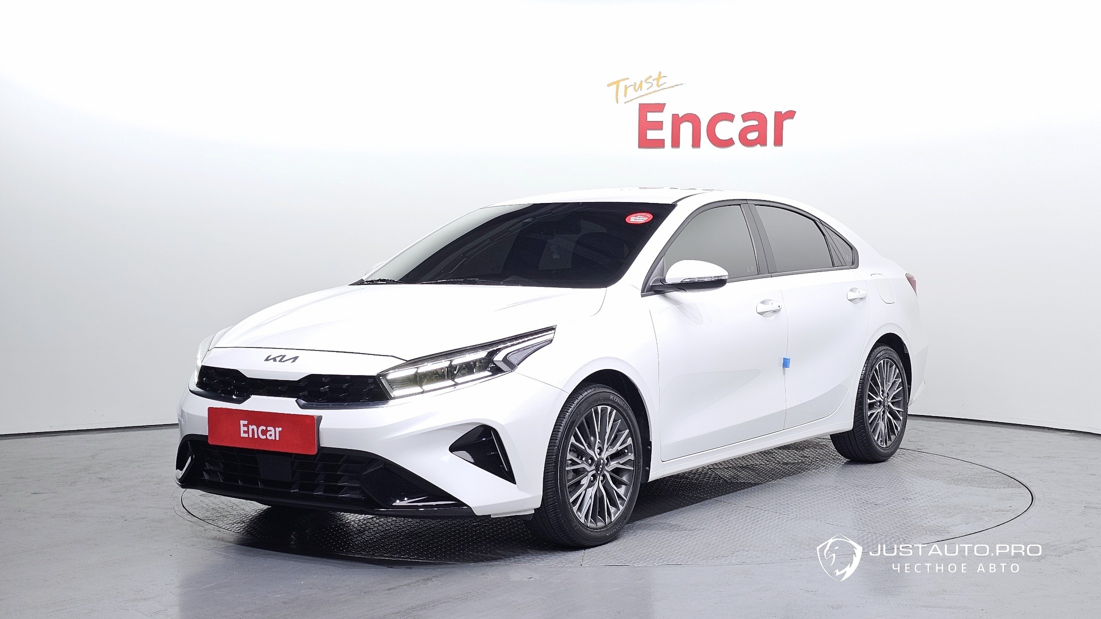 Автомобиль Kia K3