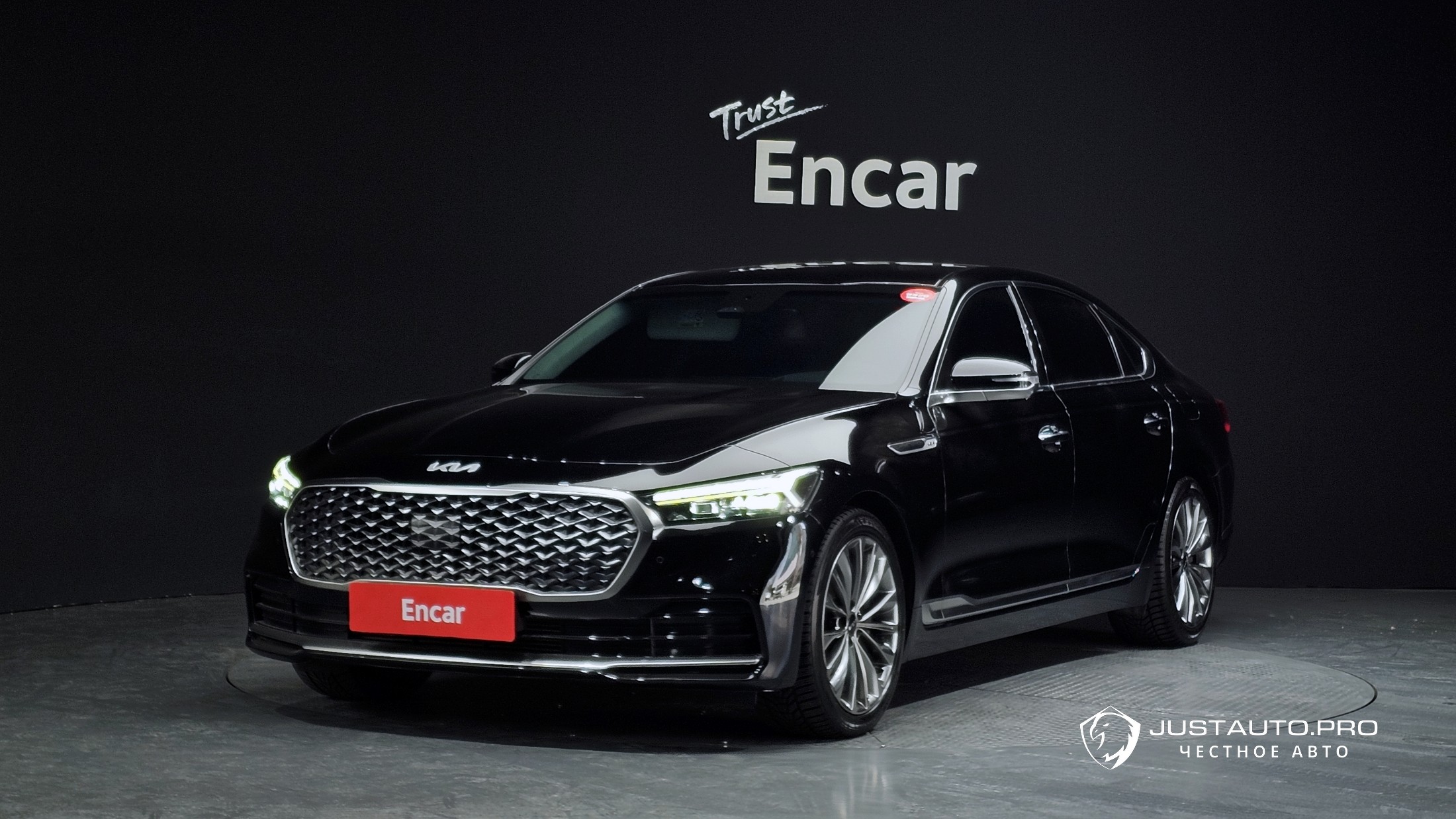 Автомобиль Kia K9