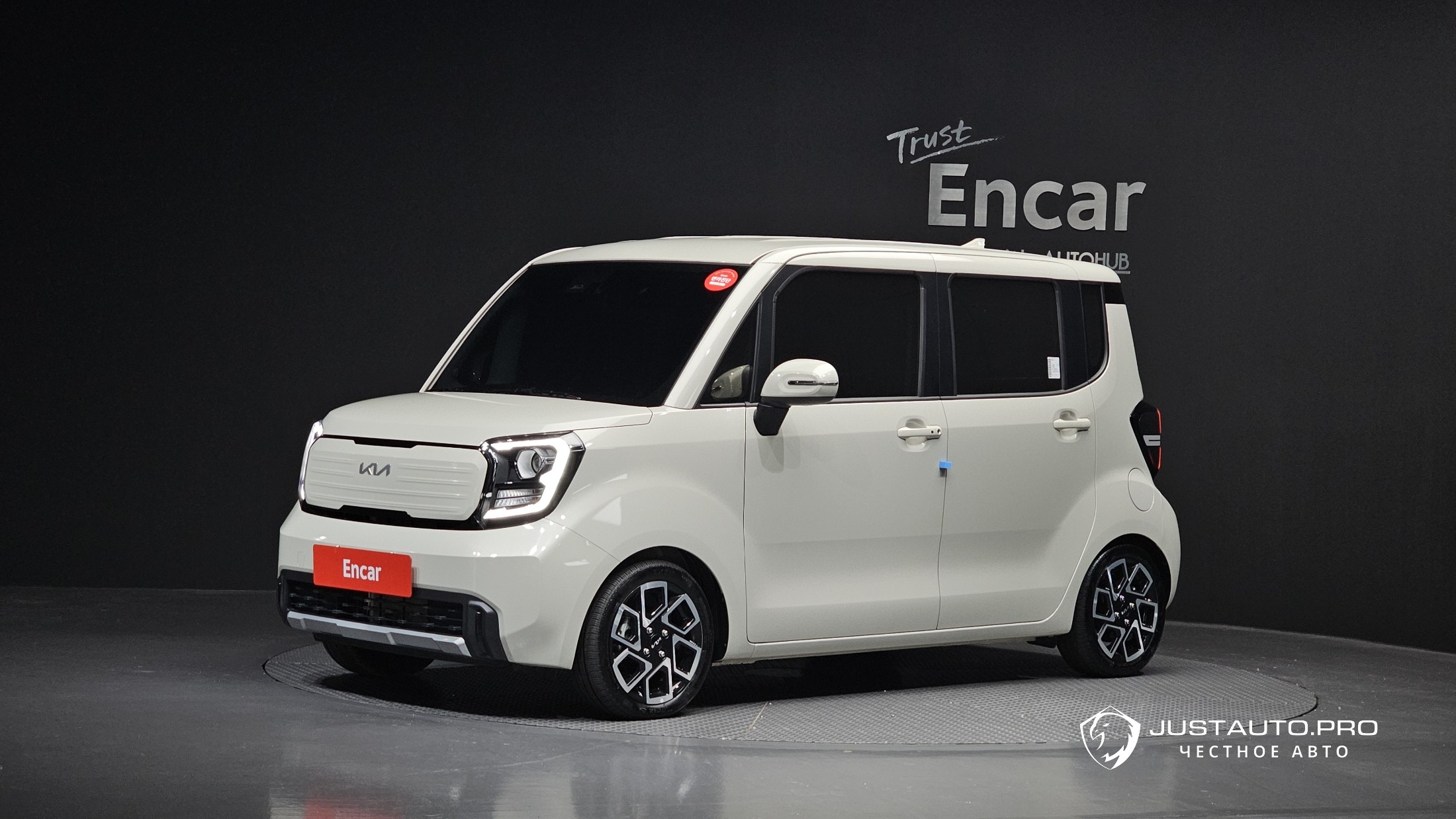 Автомобиль Kia RAY