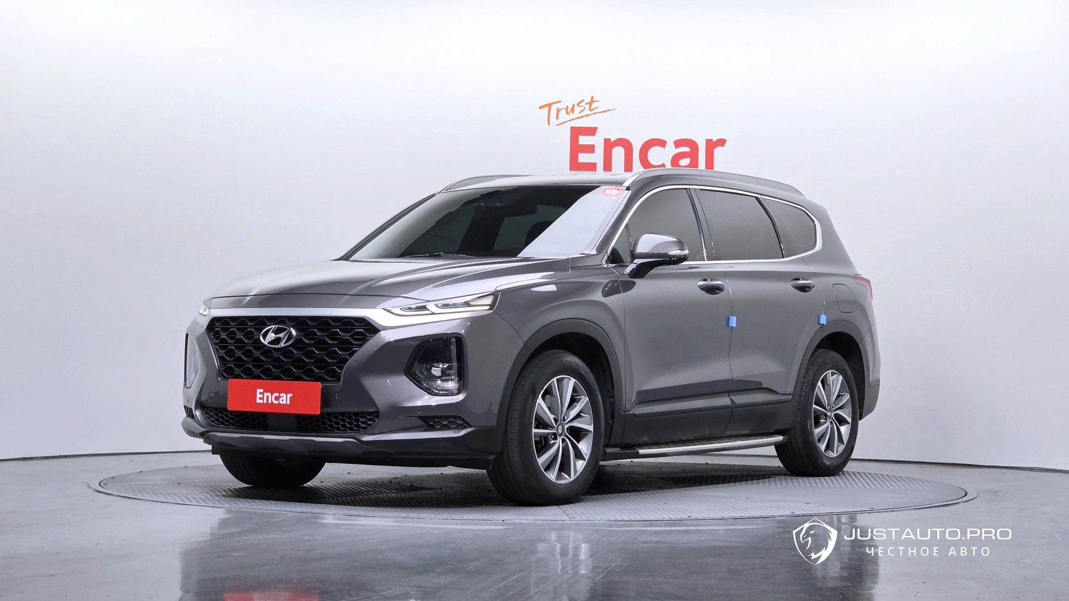 Автомобиль Hyundai Santafe