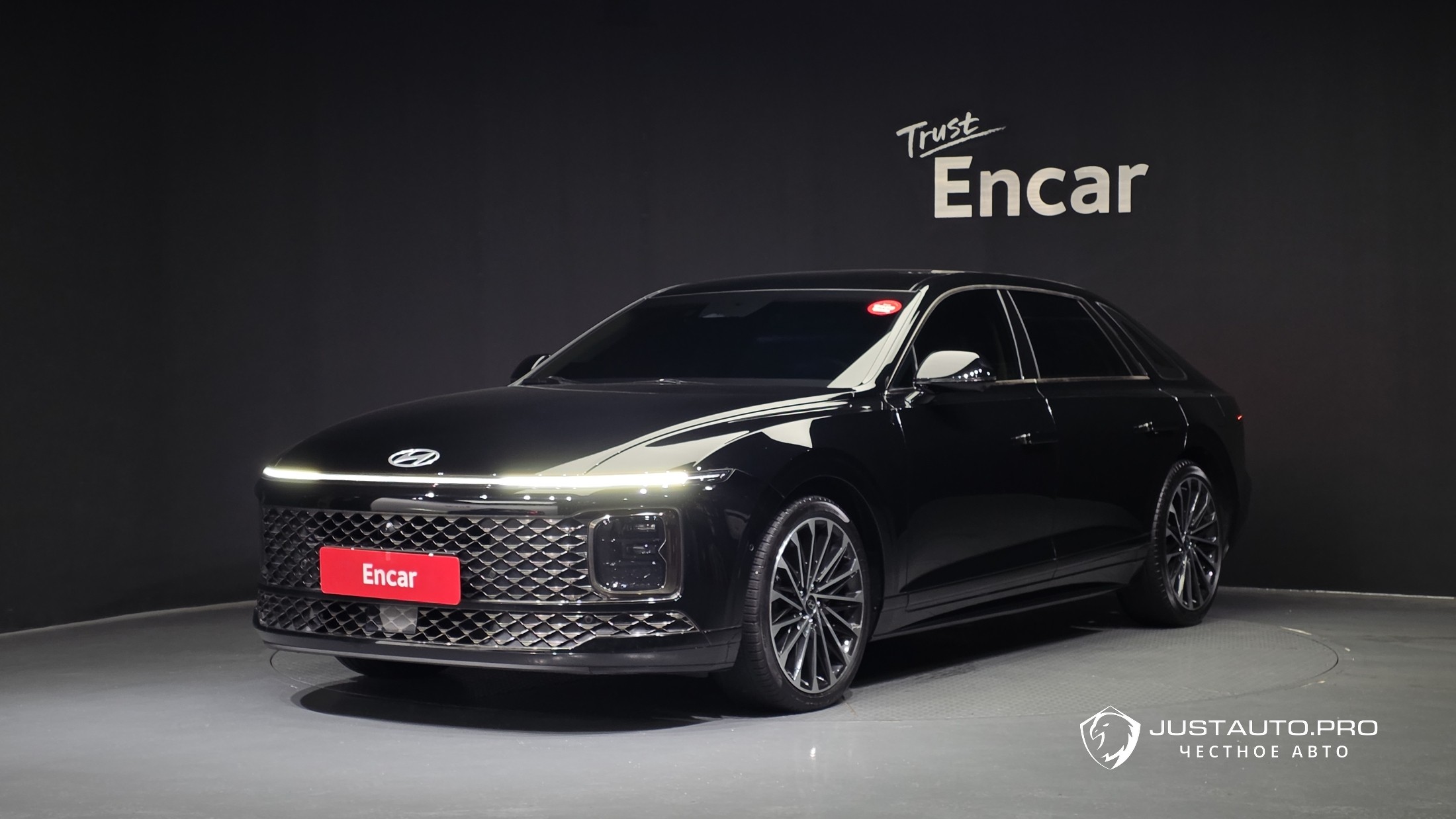 Автомобиль Hyundai Grandeur