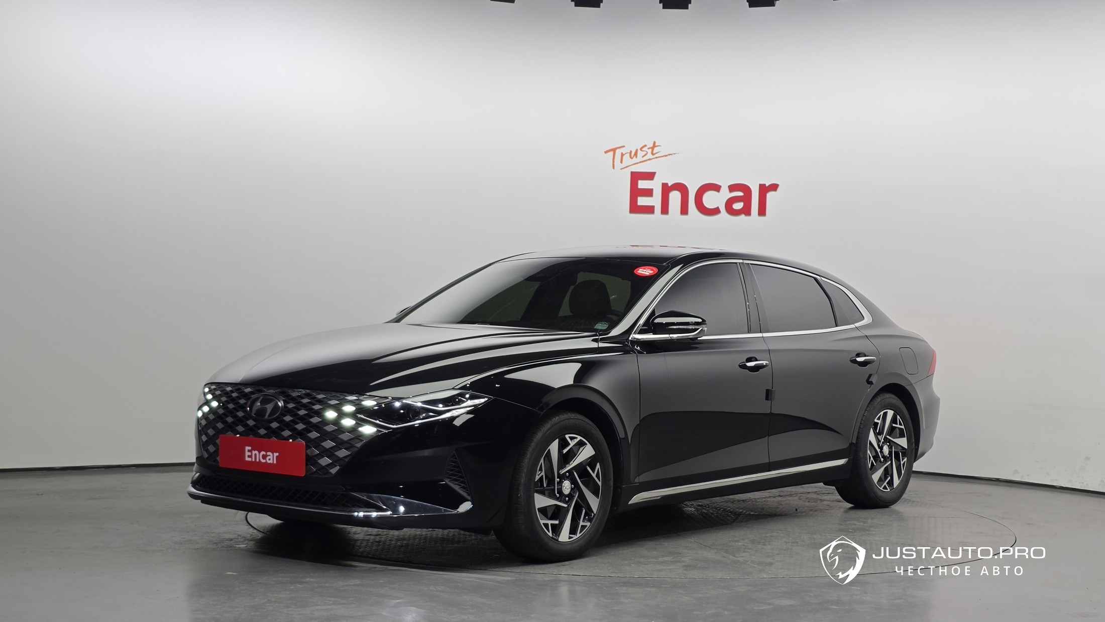 Автомобиль Hyundai Grandeur