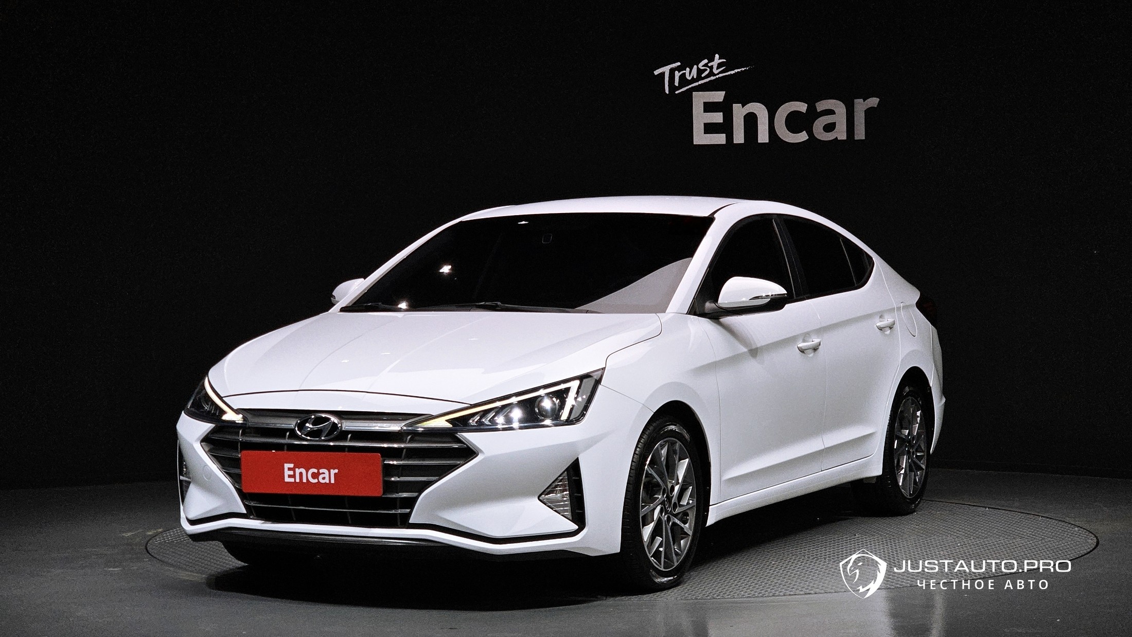 Автомобиль Hyundai AVANTE