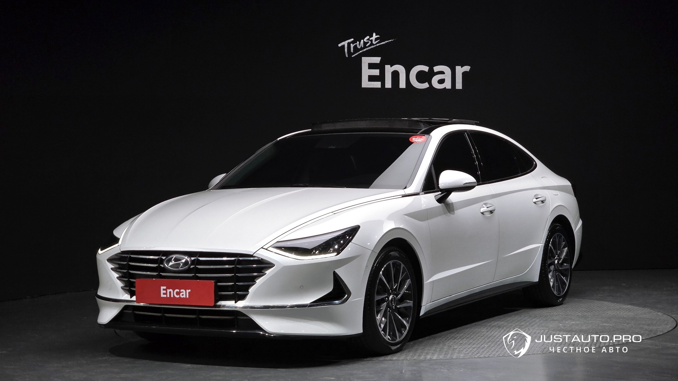 Автомобиль Hyundai Sonata