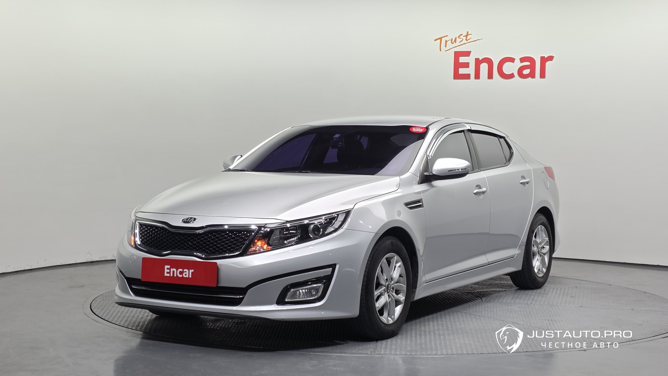Автомобиль Kia K5
