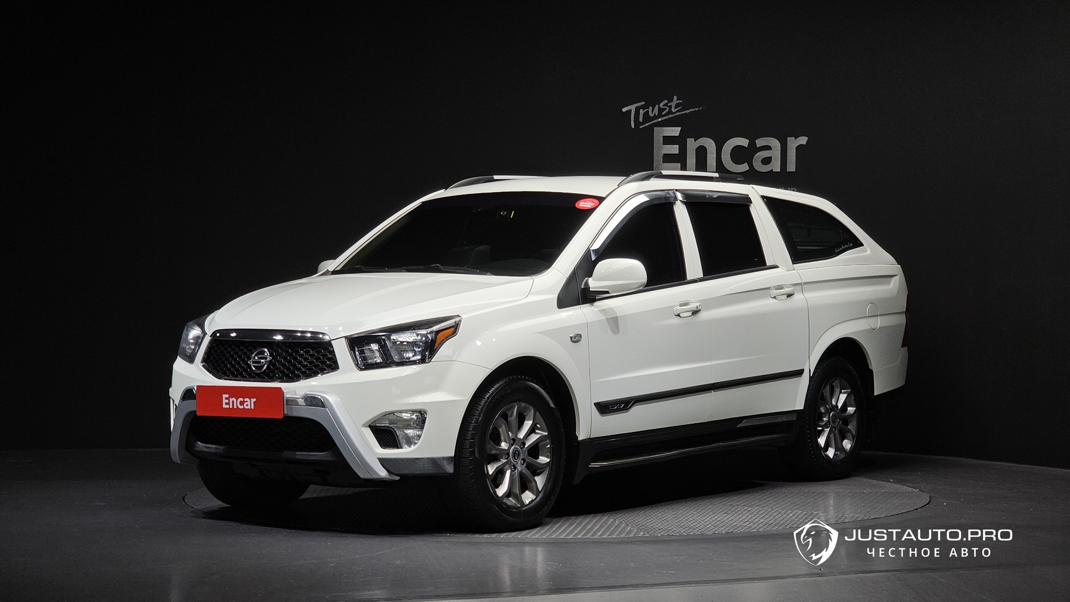 Автомобиль KG_Mobility_Ssangyong KORANDO