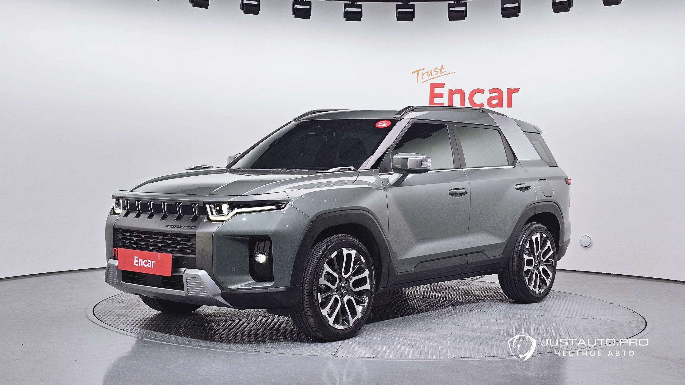 Автомобиль KG_Mobility_Ssangyong Torres