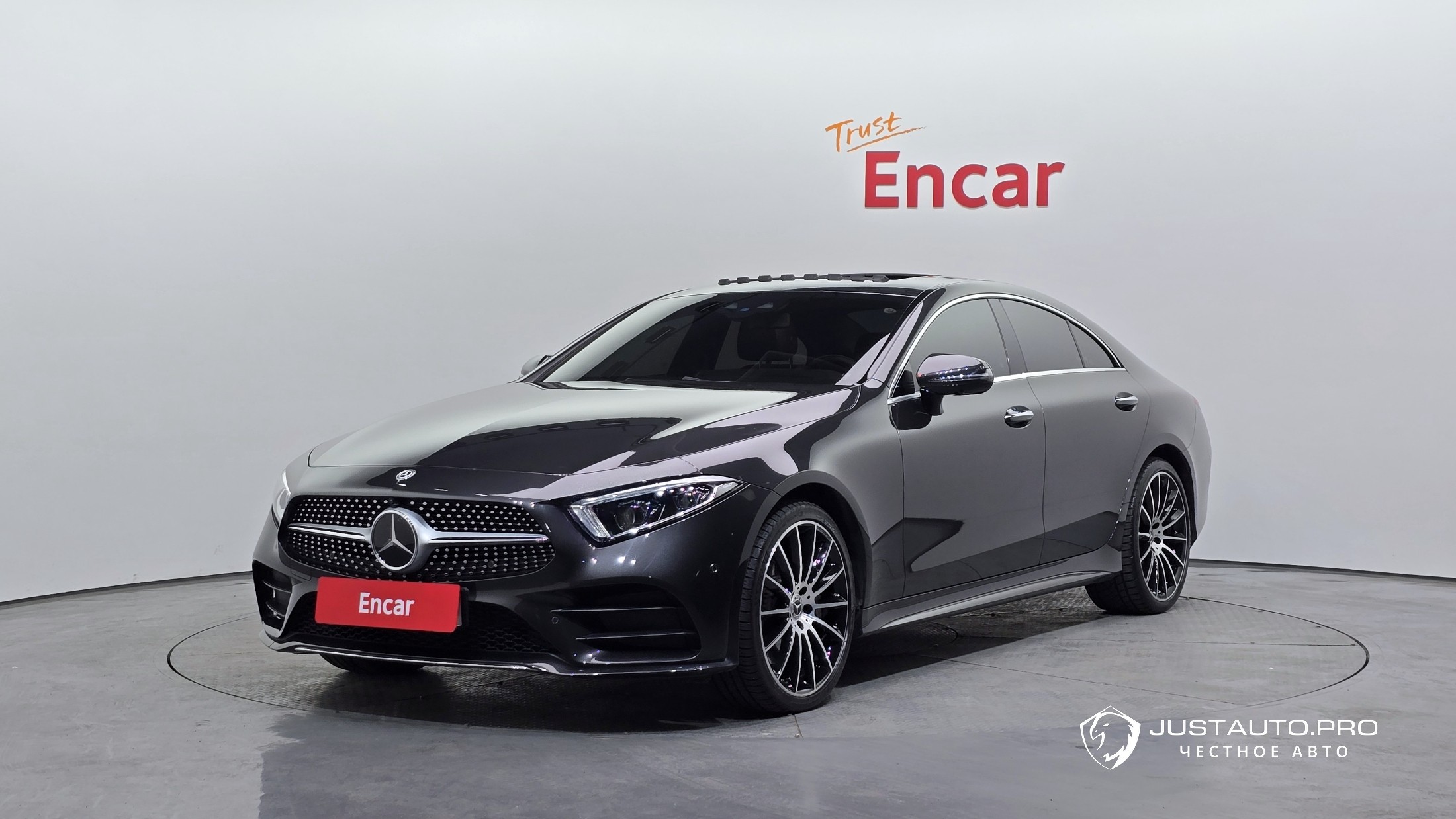 Автомобиль Mercedes-Benz CLS-Class