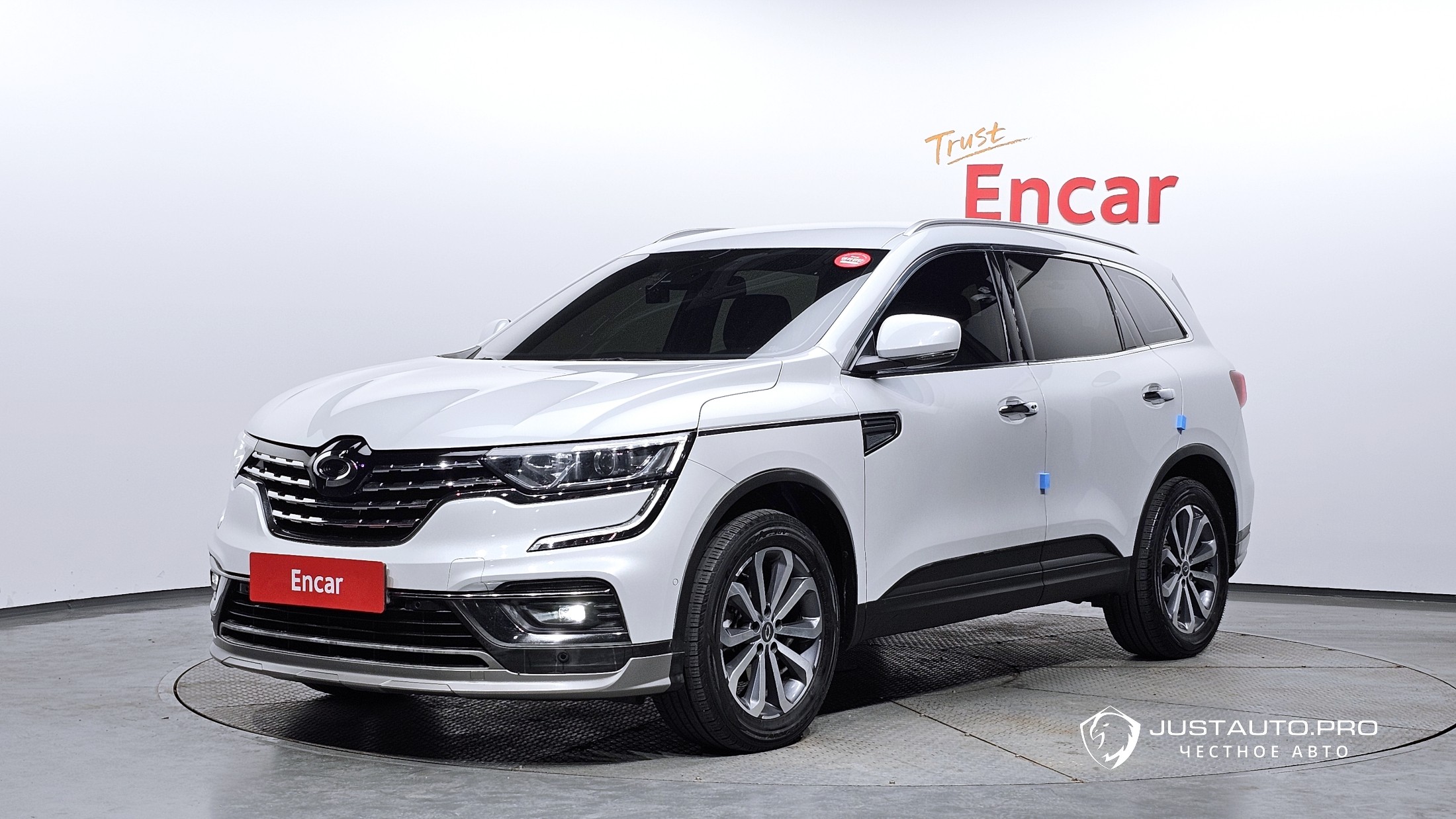 Автомобиль Renault-KoreaSamsung QM6