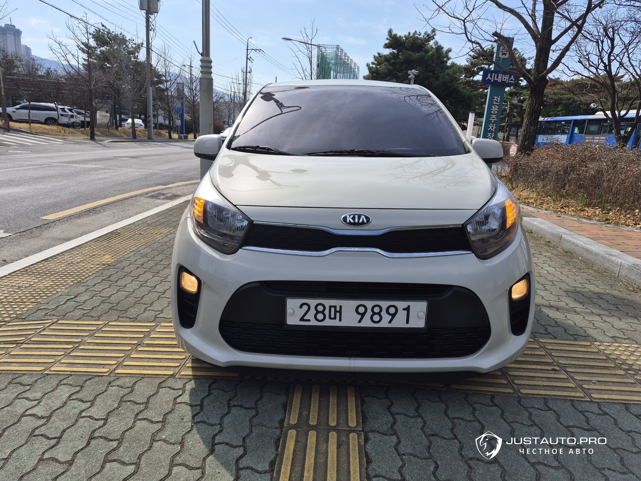 Автомобиль Kia morning