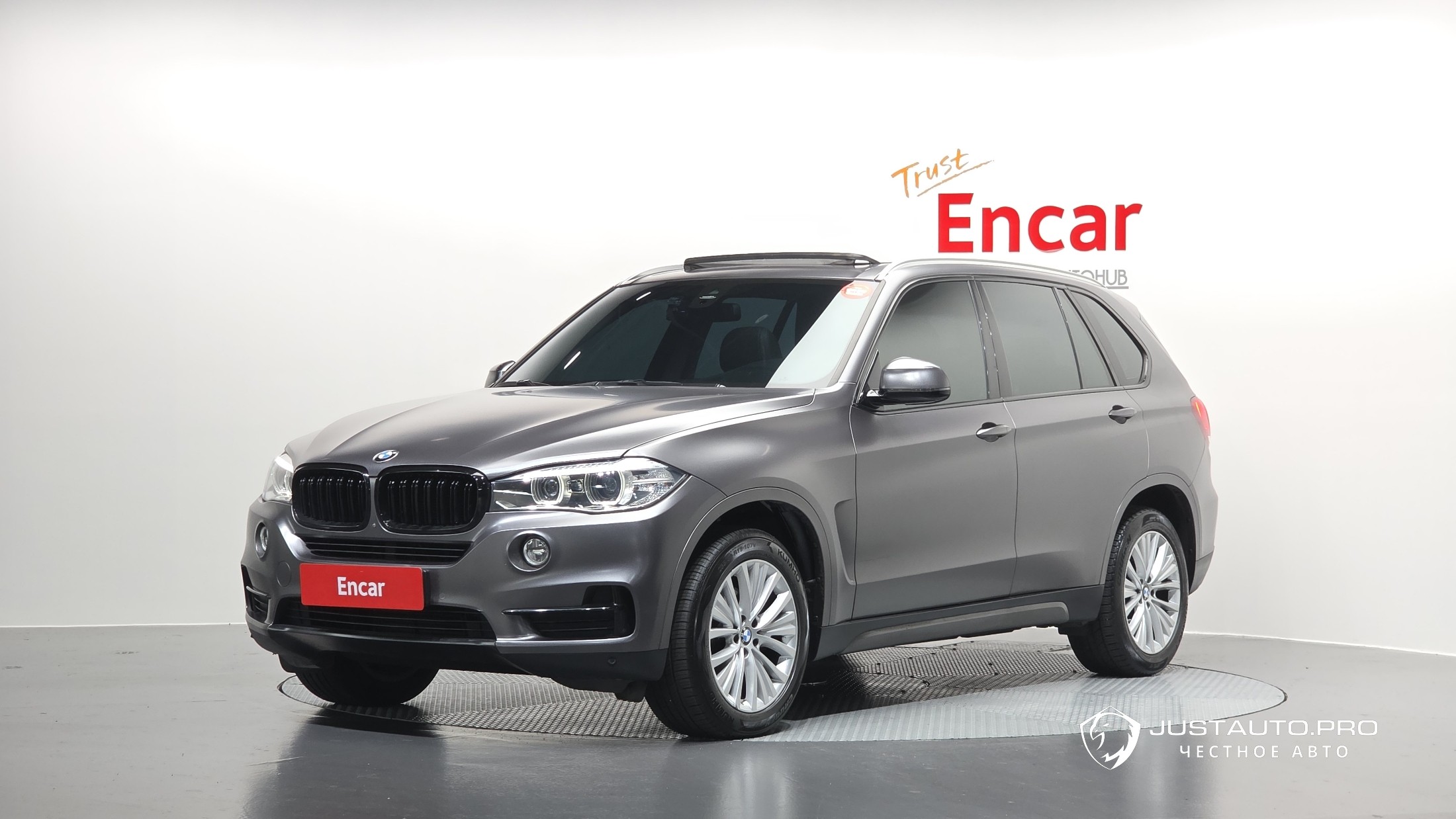 Автомобиль BMW X5