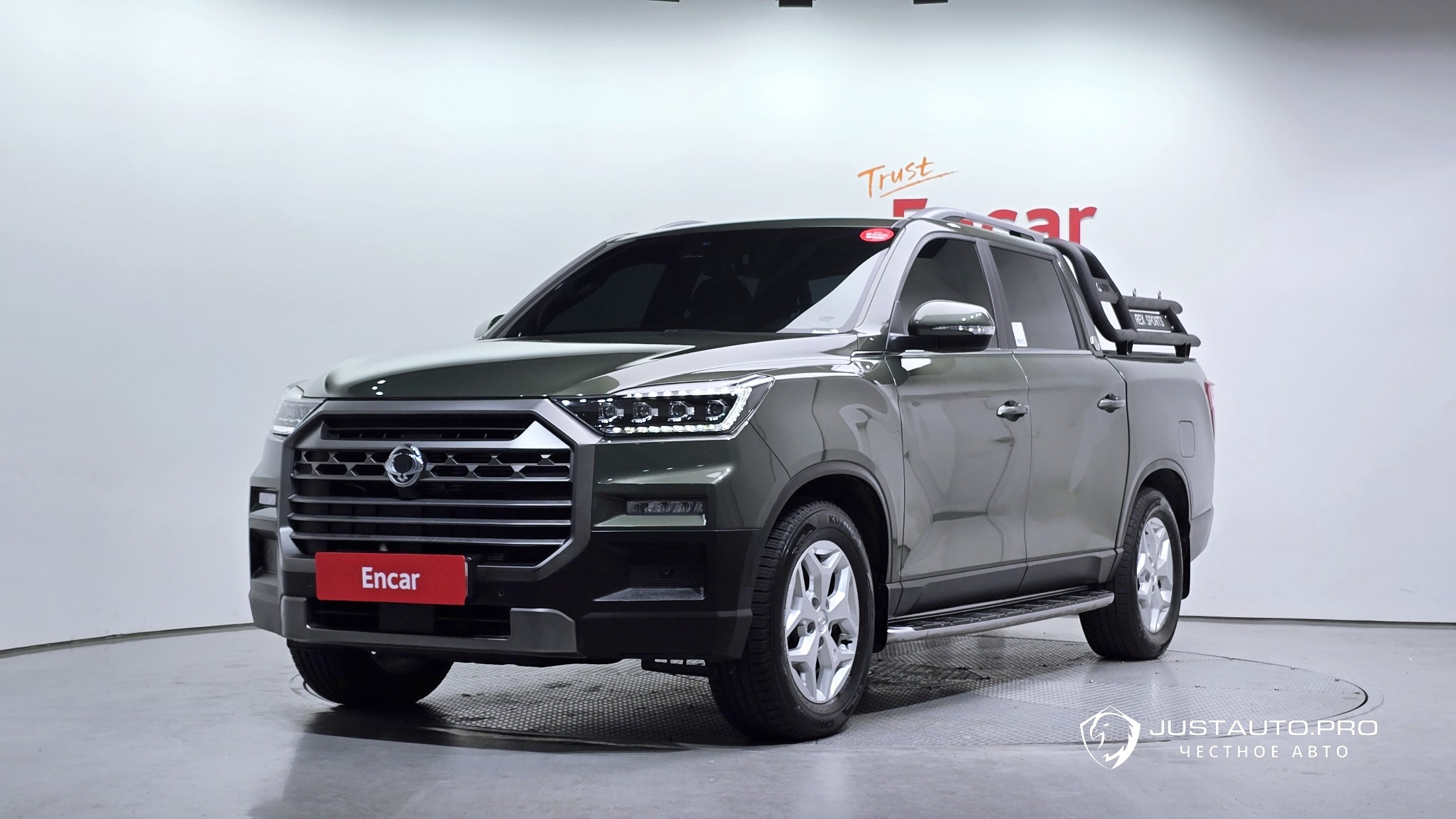 Автомобиль KG_Mobility_Ssangyong Rexton