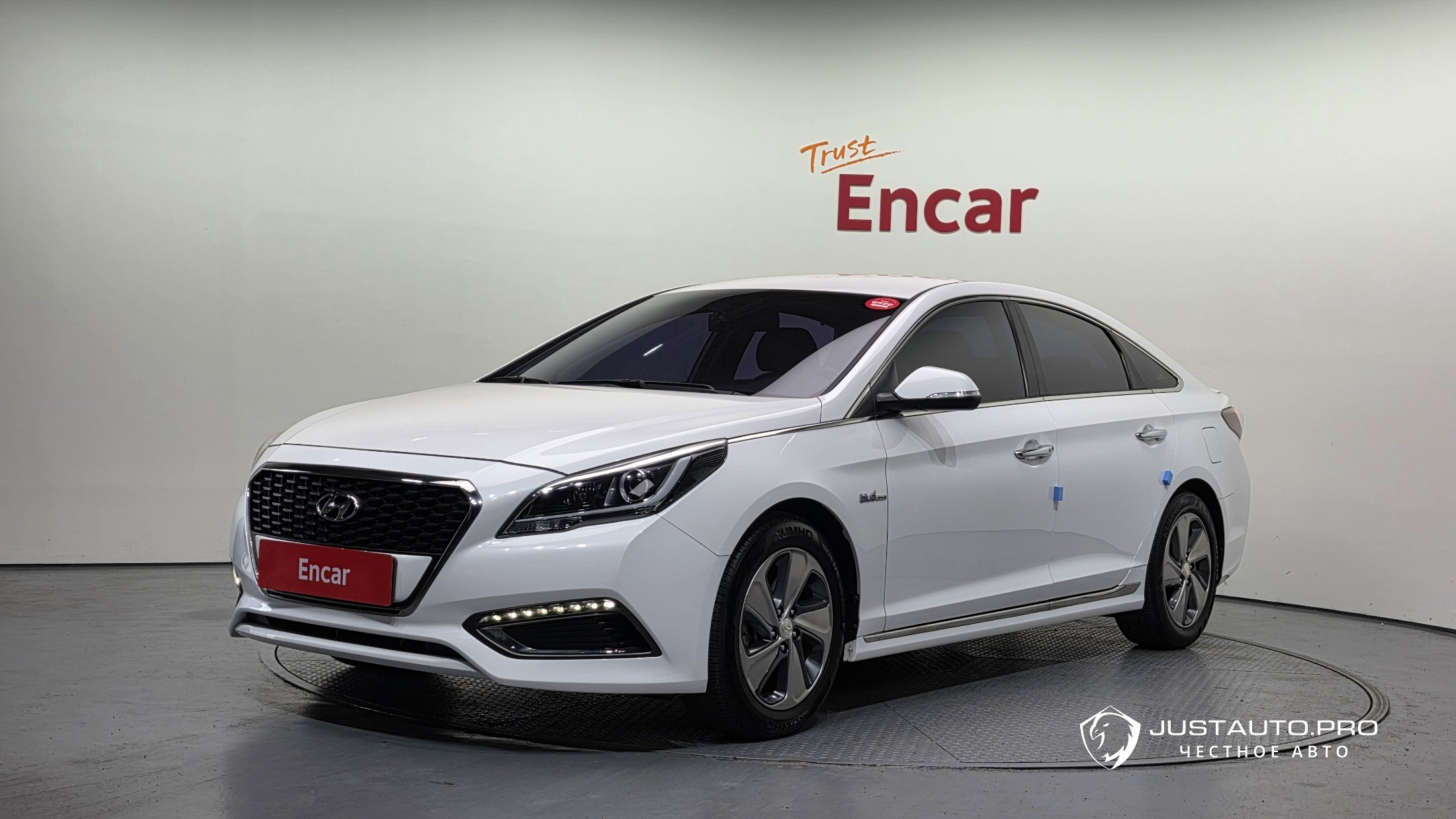 Автомобиль Hyundai Sonata