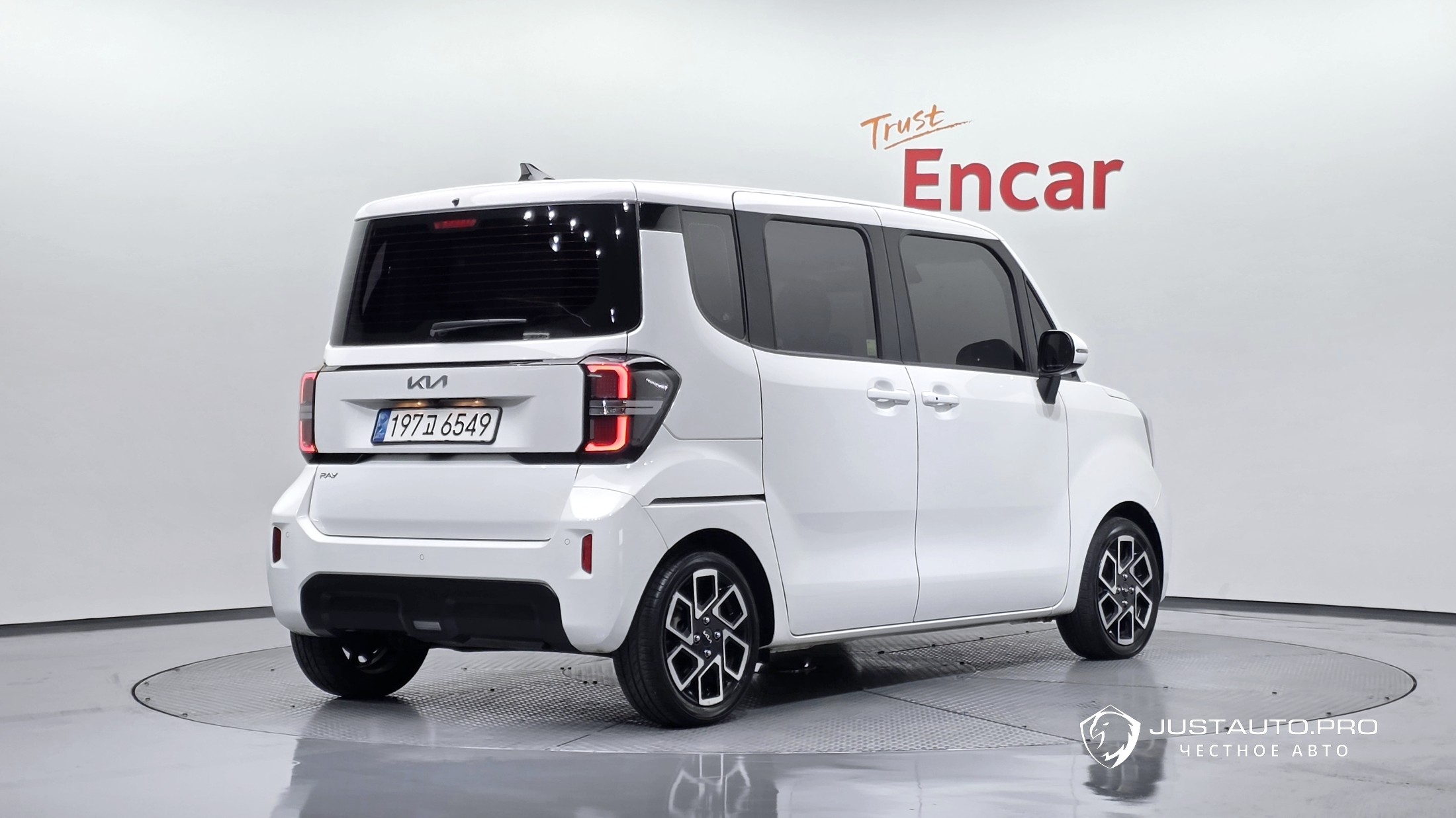 Автомобиль Kia RAY
