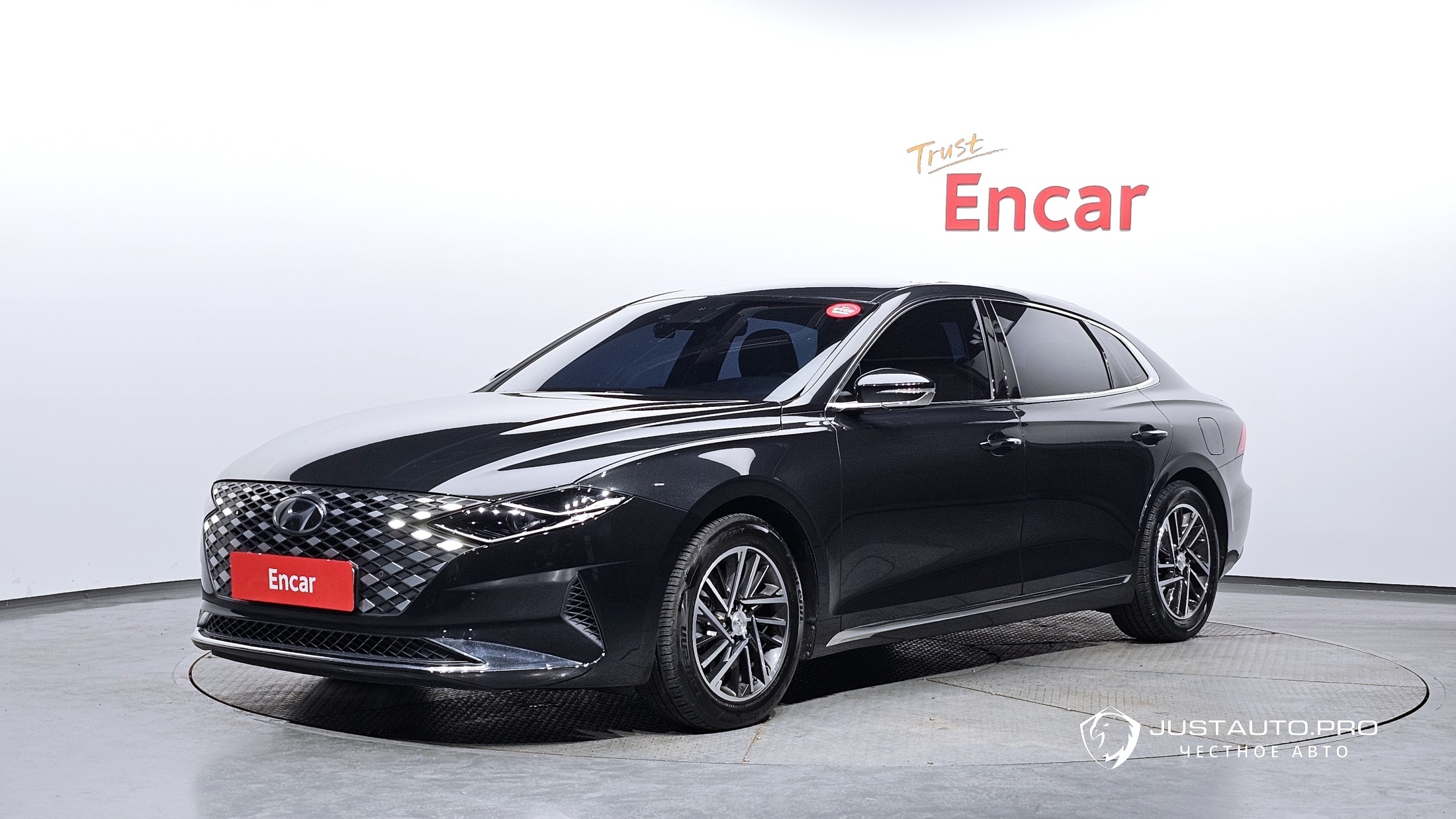 Автомобиль Hyundai Grandeur