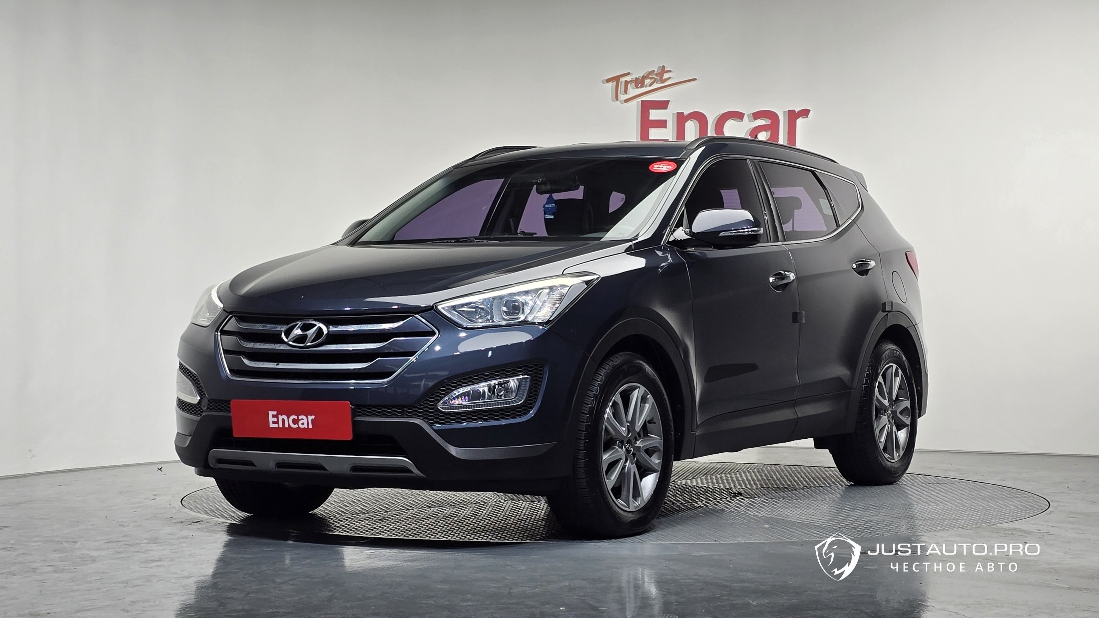 Автомобиль Hyundai Santafe