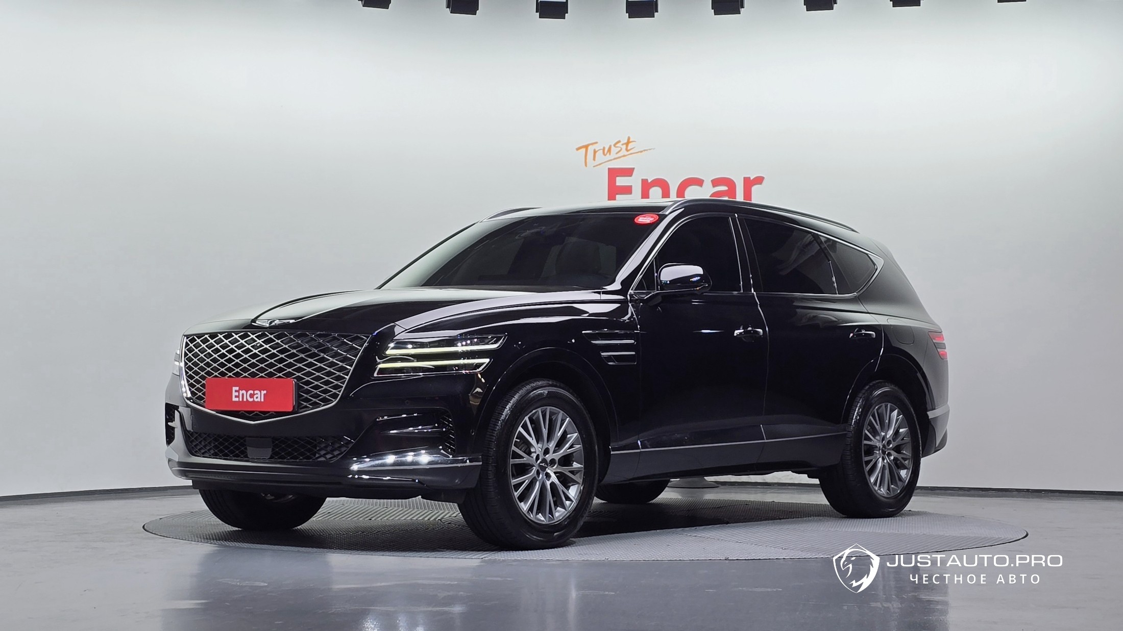 Автомобиль Genesis GV80