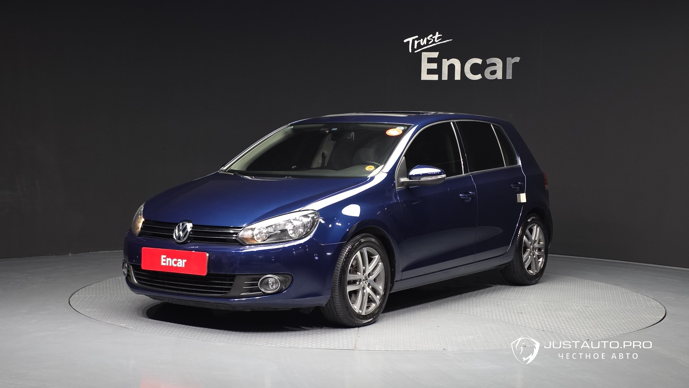 Автомобиль Volkswagen Golf