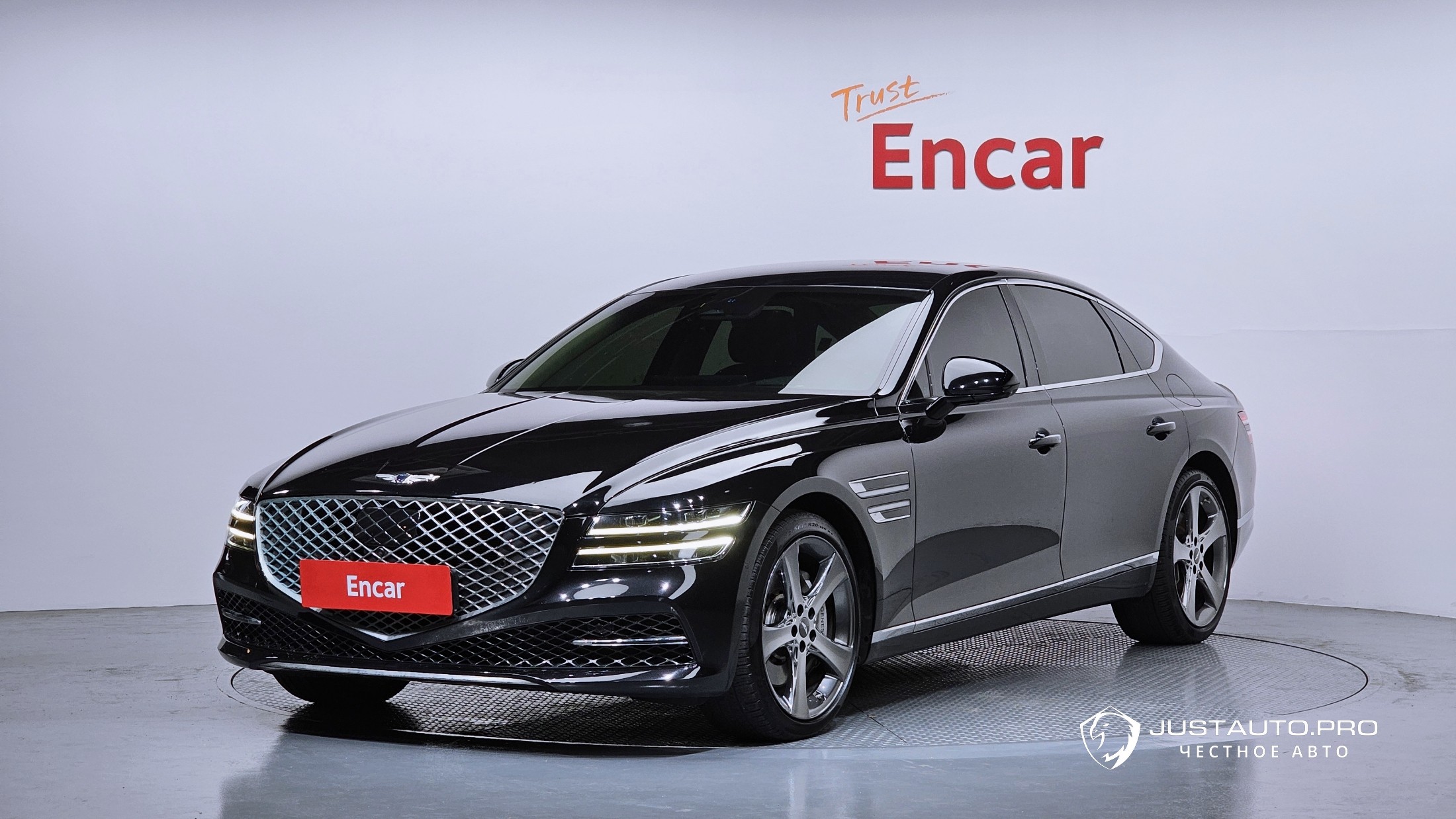 Автомобиль Genesis G80