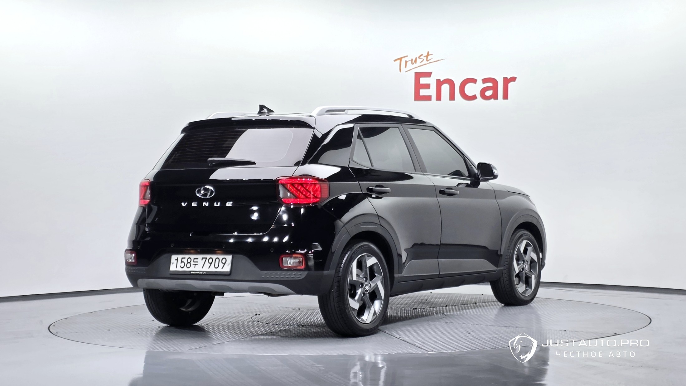 Автомобиль Hyundai Venue
