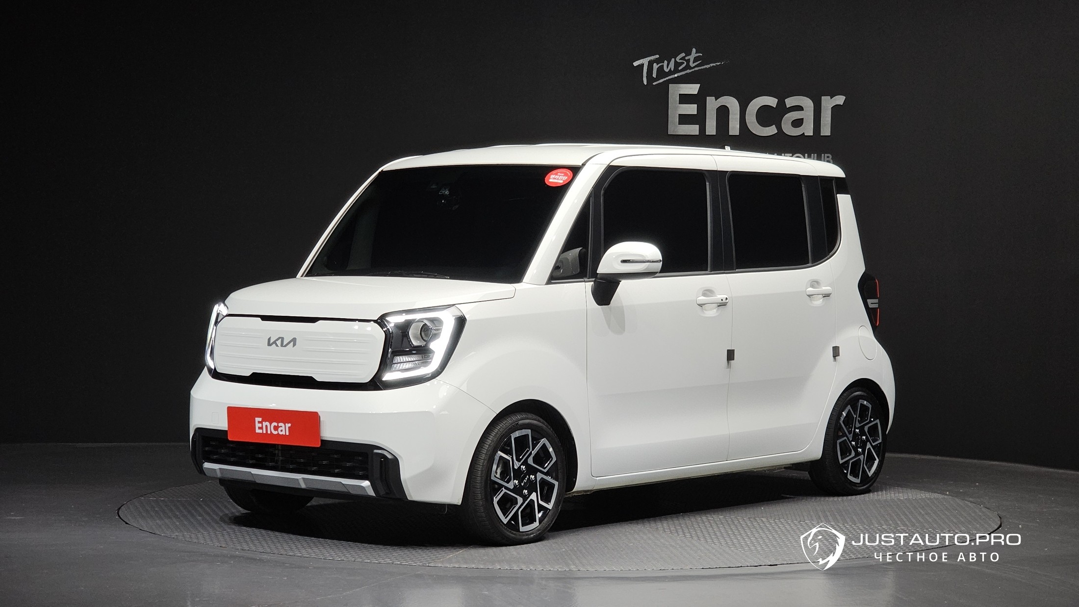 Автомобиль Kia RAY