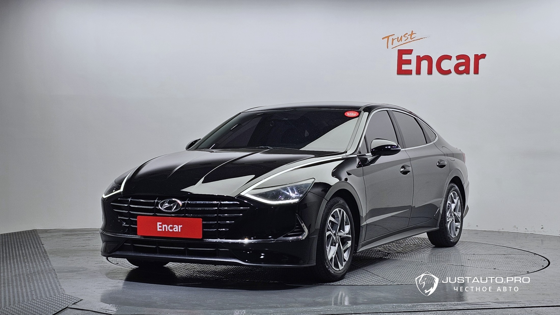 Автомобиль Hyundai Sonata